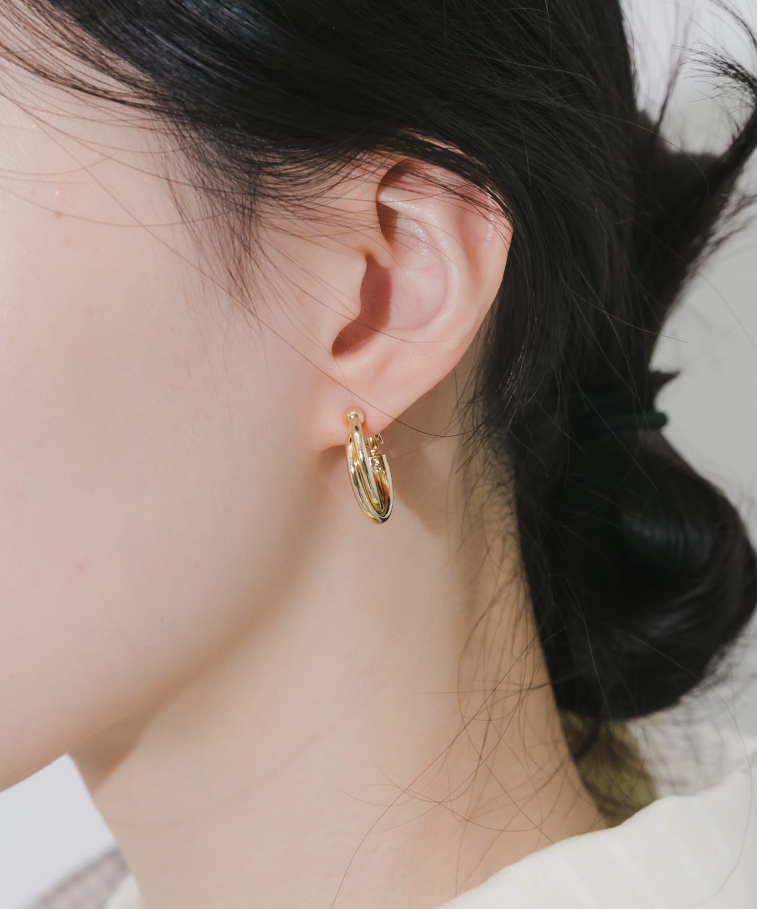 SMELLY「ダブルラインフープイヤリング」|イヤリング|