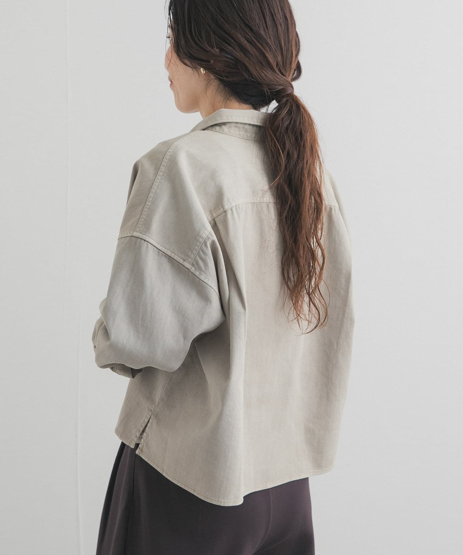 URBAN RESEARCH DOORS「デニムショート丈シャツ」|シャツ・ブラウス|