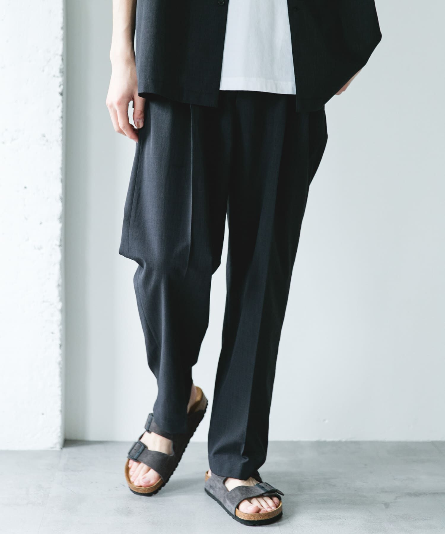 URBAN RESEARCH DOORS「『イージーケア/速乾/UVカット』クイックドライ 2タック ワイドトラウザー」|その他|