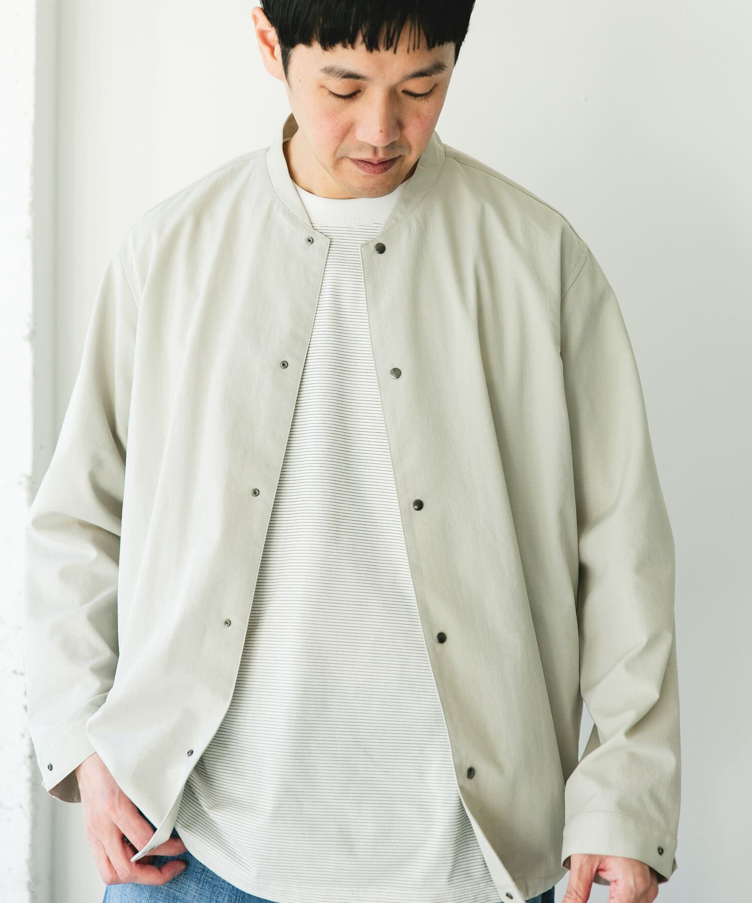 URBAN RESEARCH DOORS「『ｲｰｼﾞｰｹｱ/速乾/UVｶｯﾄ』ｸｲｯｸﾄﾞﾗｲ ﾉｰｶﾗｰﾗｲﾄﾌ  」|ブルゾン・スタジャン|ホワイト系その他