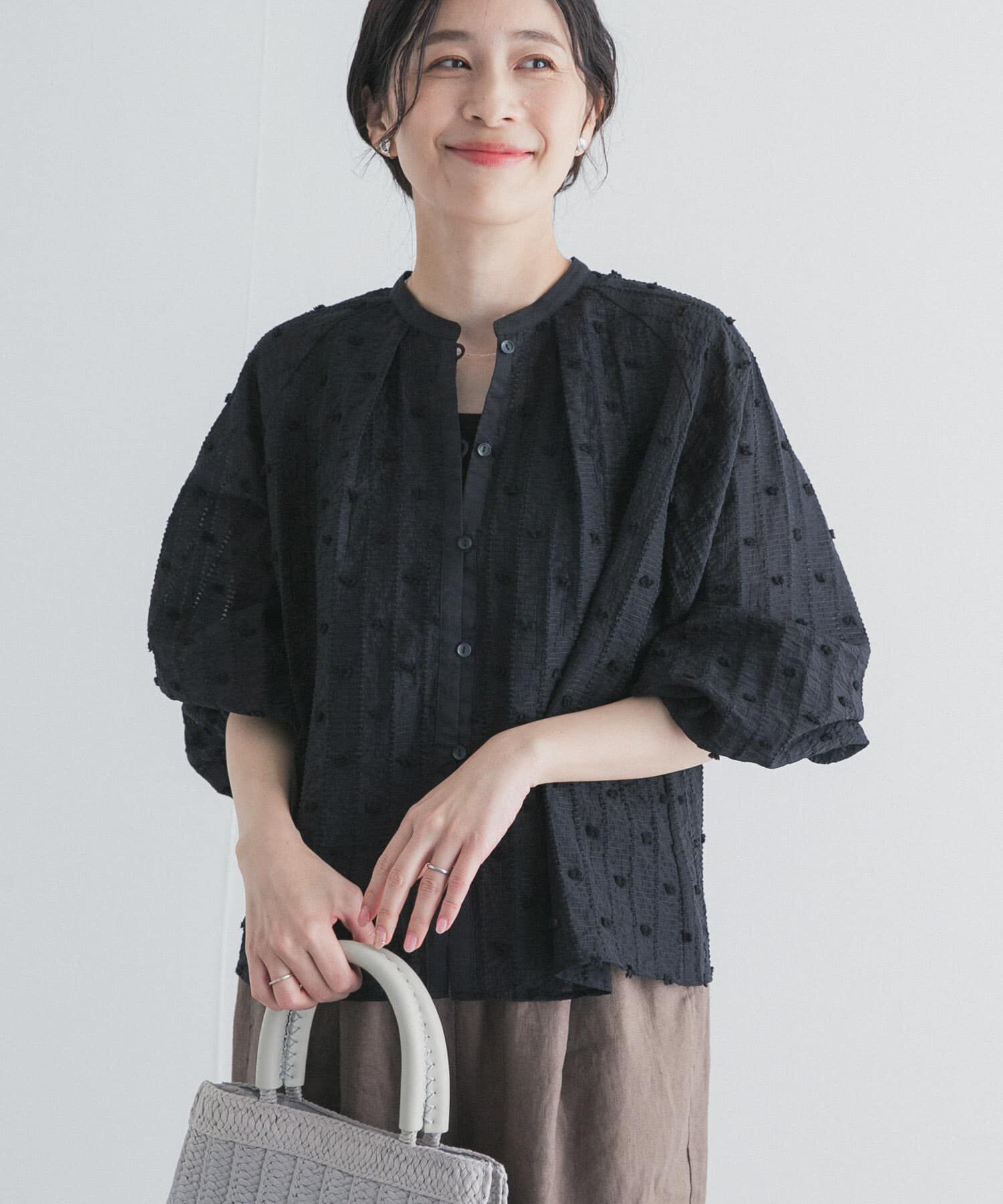 URBAN RESEARCH DOORS「カットドビーブラウス」|シャツ・ブラウス|ブラック