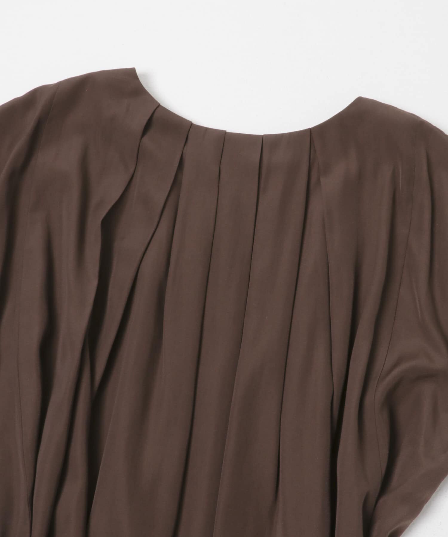 URBAN RESEARCH ROSSO「『一部WEB限定カラー』タックデザインブラウス」|シャツ・ブラウス|