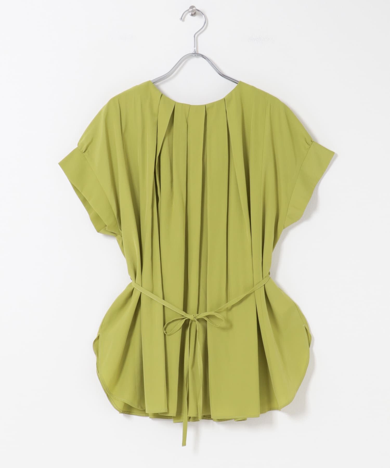 URBAN RESEARCH ROSSO「『一部WEB限定カラー』タックデザインブラウス」|シャツ・ブラウス|