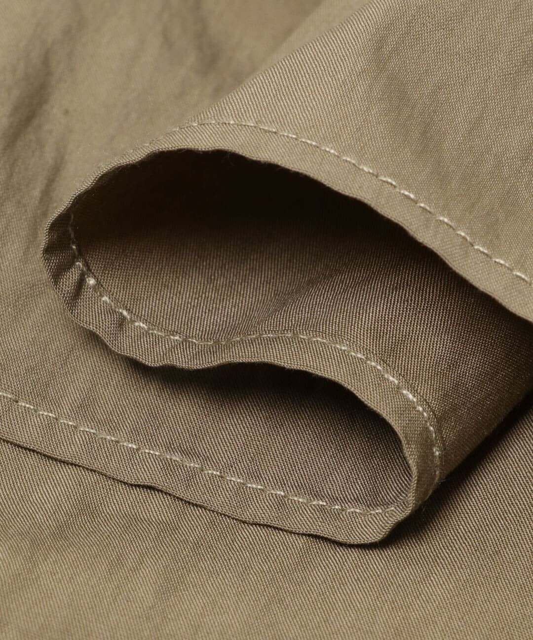  「フリルギャザービスチェ」|その他|