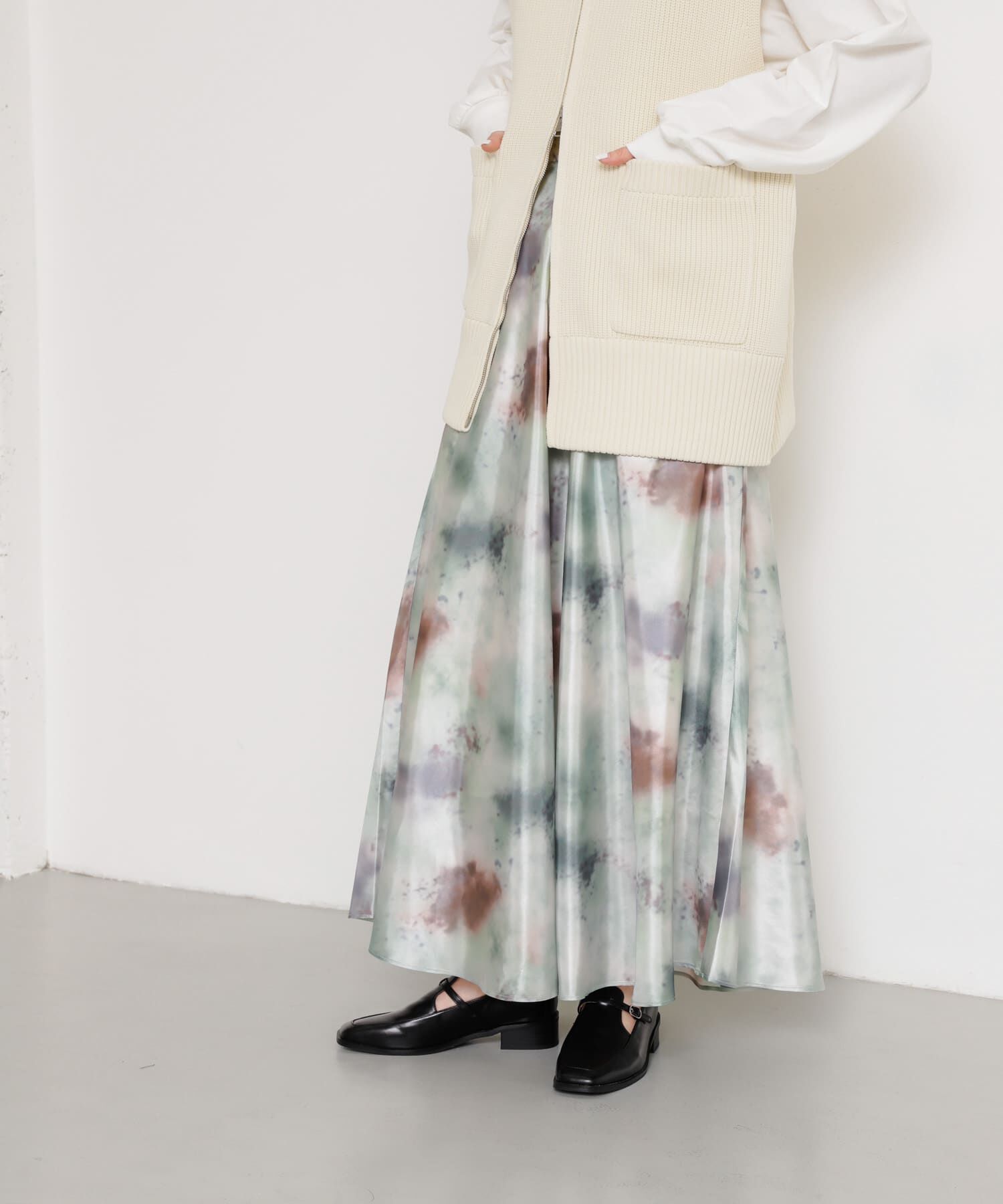 SENSE OF PLACE by URBAN RESEARCH「ボカシプリントロングスカート」|スカート|