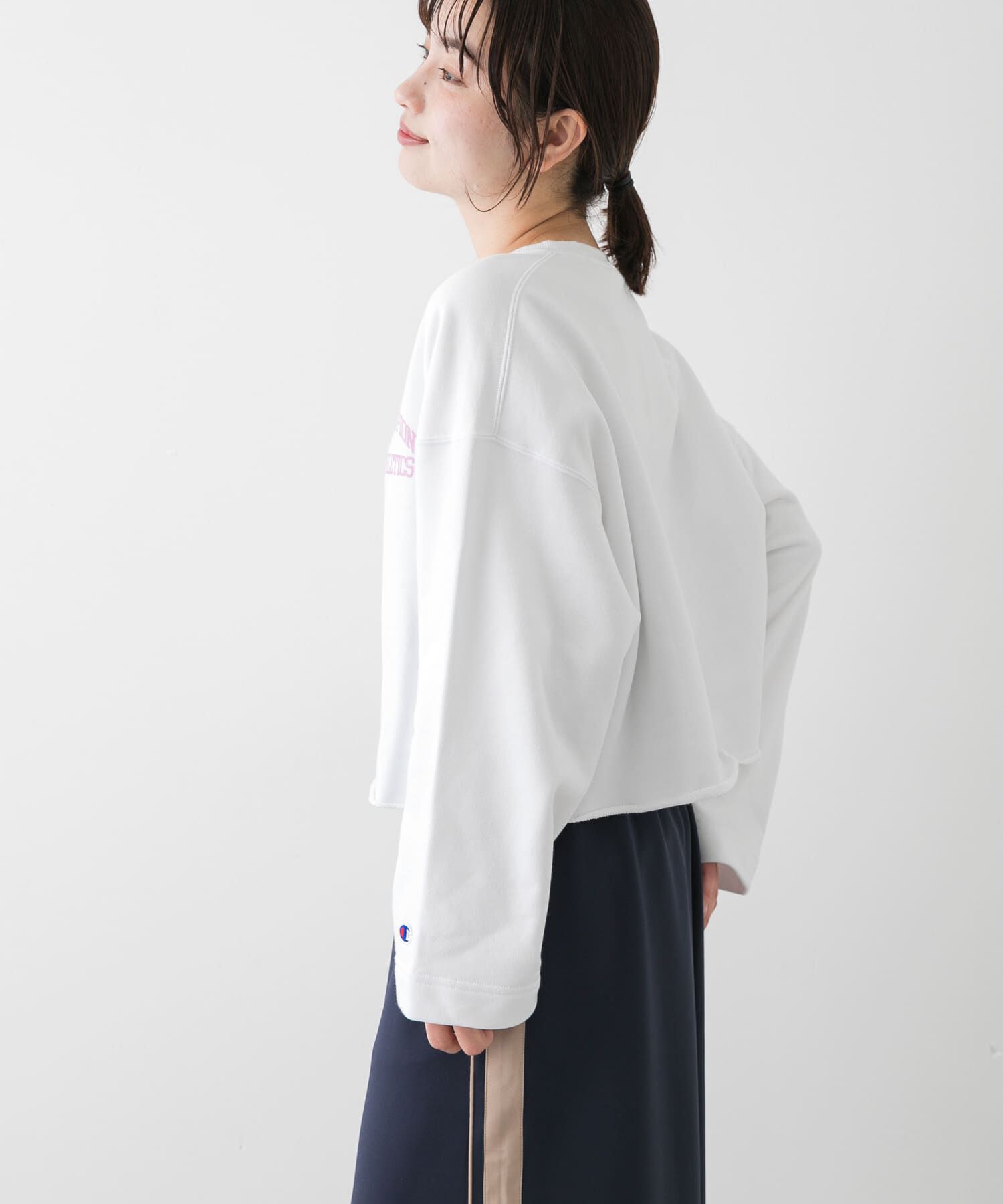 SENSE OF PLACE by URBAN RESEARCH「『別注』Champion&times;SENSE OF PLACE　カットオフスウェット」|スウェット・ジャージ|