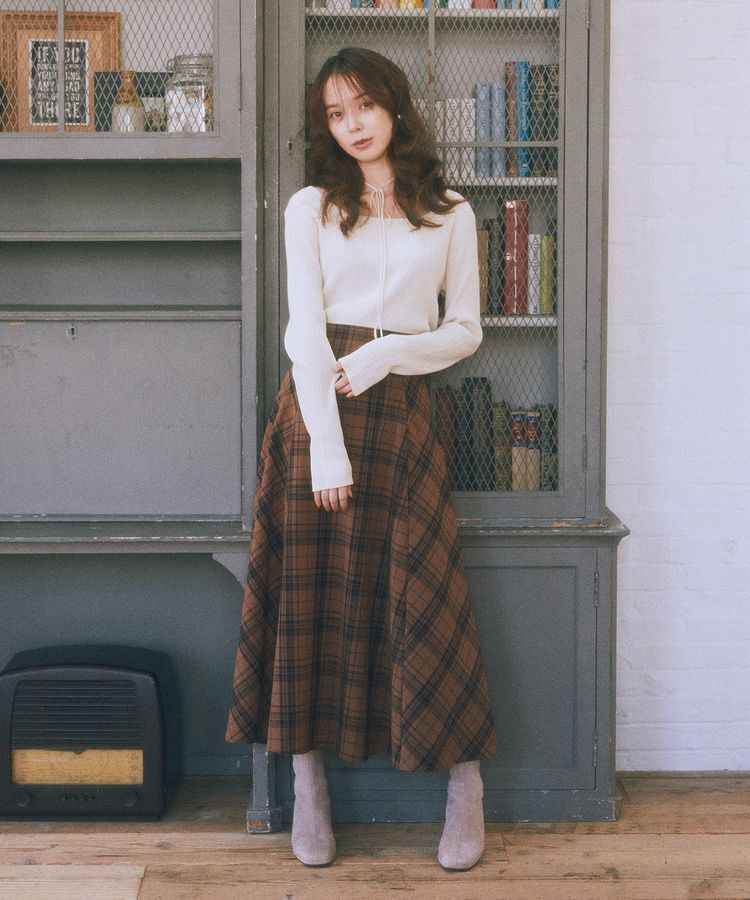 earth music&ecology「スクエアホルターネックリブプルオーバー」|ニット・セーター|