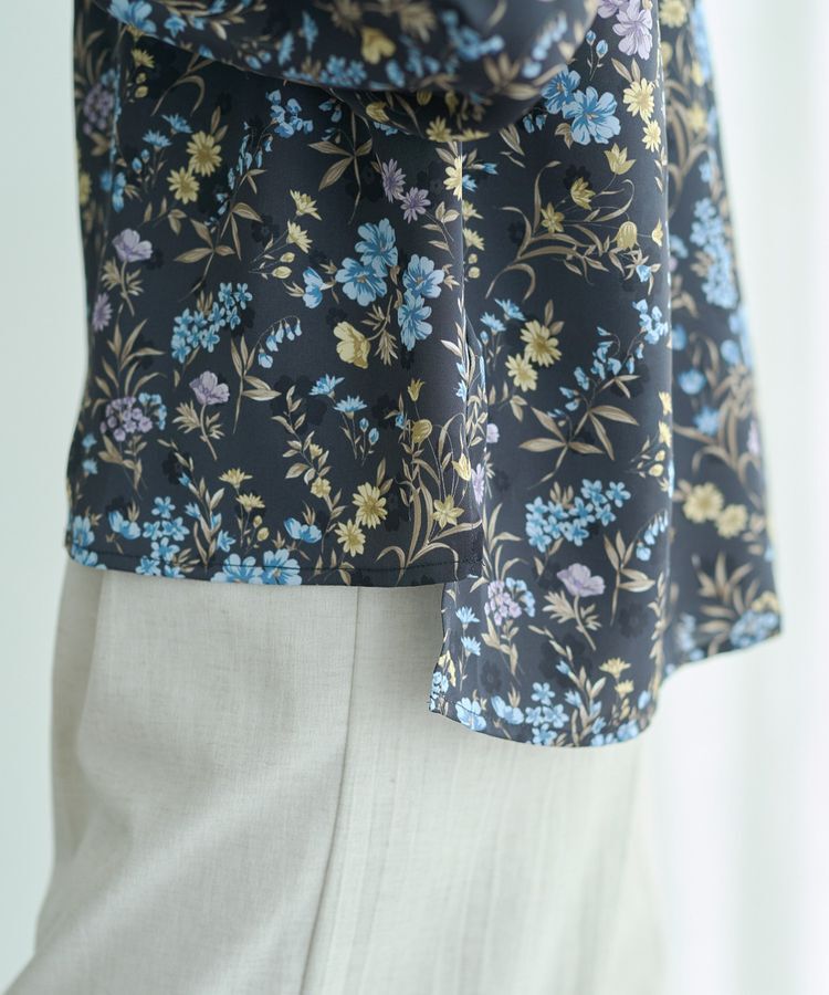 YECCA VECCA「ボタニカルフラワー柄ボウタイブラウス」|シャツ・ブラウス|