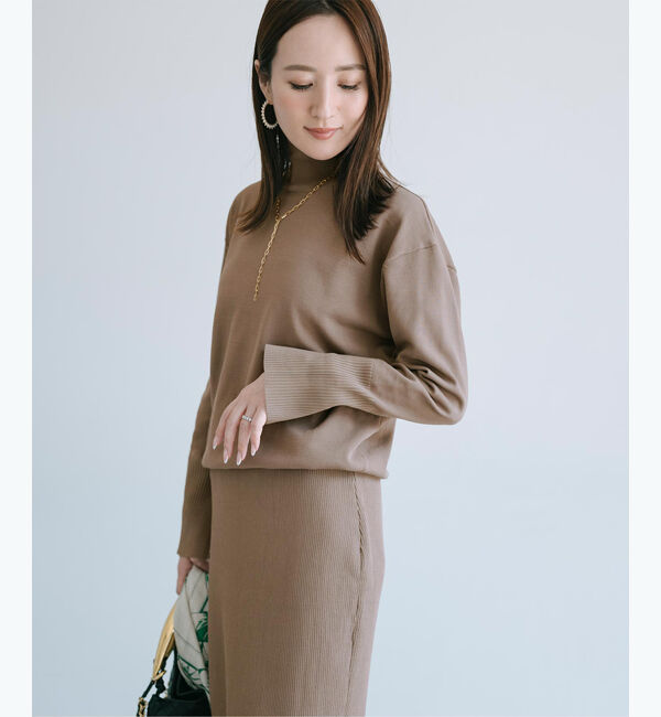 ur's「【星玲奈さんコラボアイテム】ハイネックドロップショルダーオーバーサイズニット」|ニット・セーター|