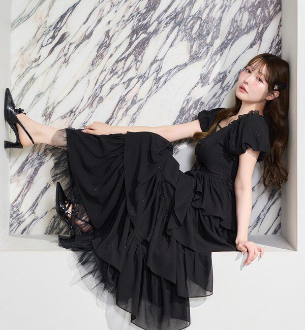  「【Black Ribbon Collection】バックリボンティアードワンピ」|ワンピース|