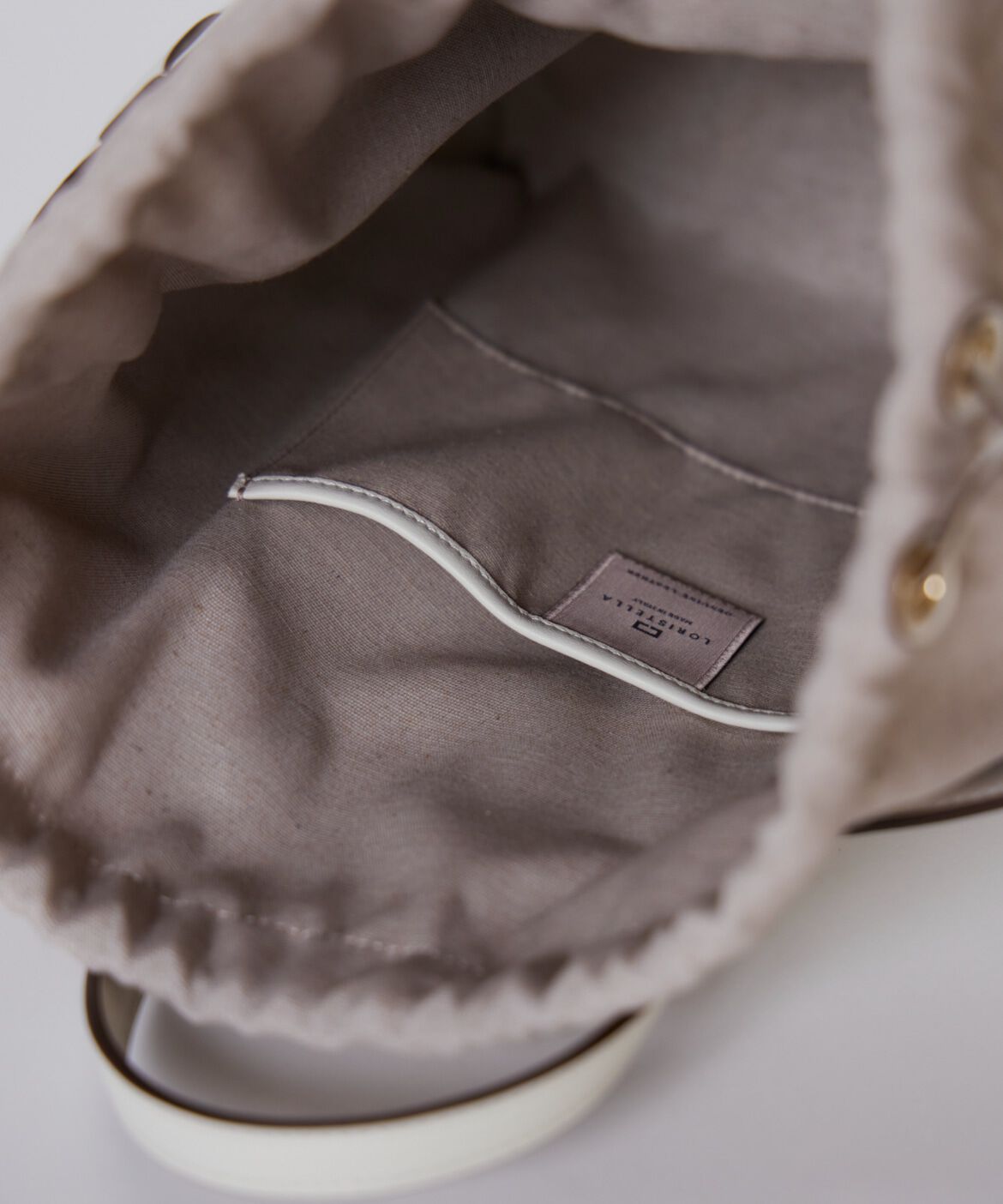 INED「《FAVORITE》レザーバケットバッグ《LORISTELLA》」|ハンドバッグ|