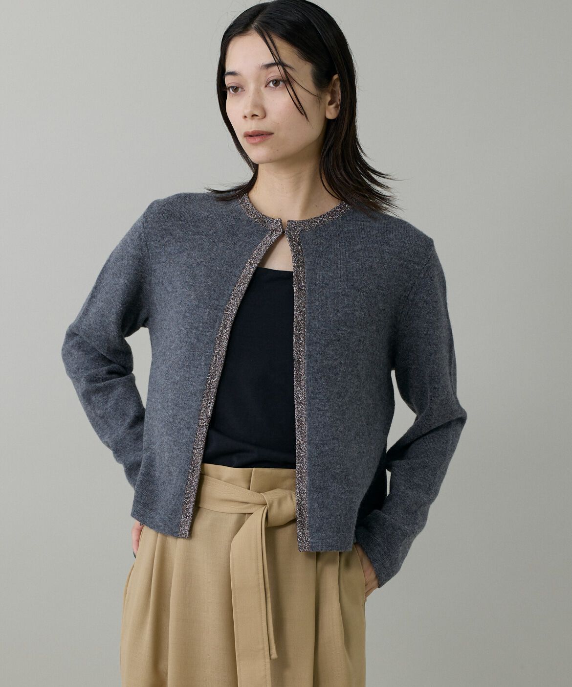 INED「クルーネックカーディガン」|カーディガン|