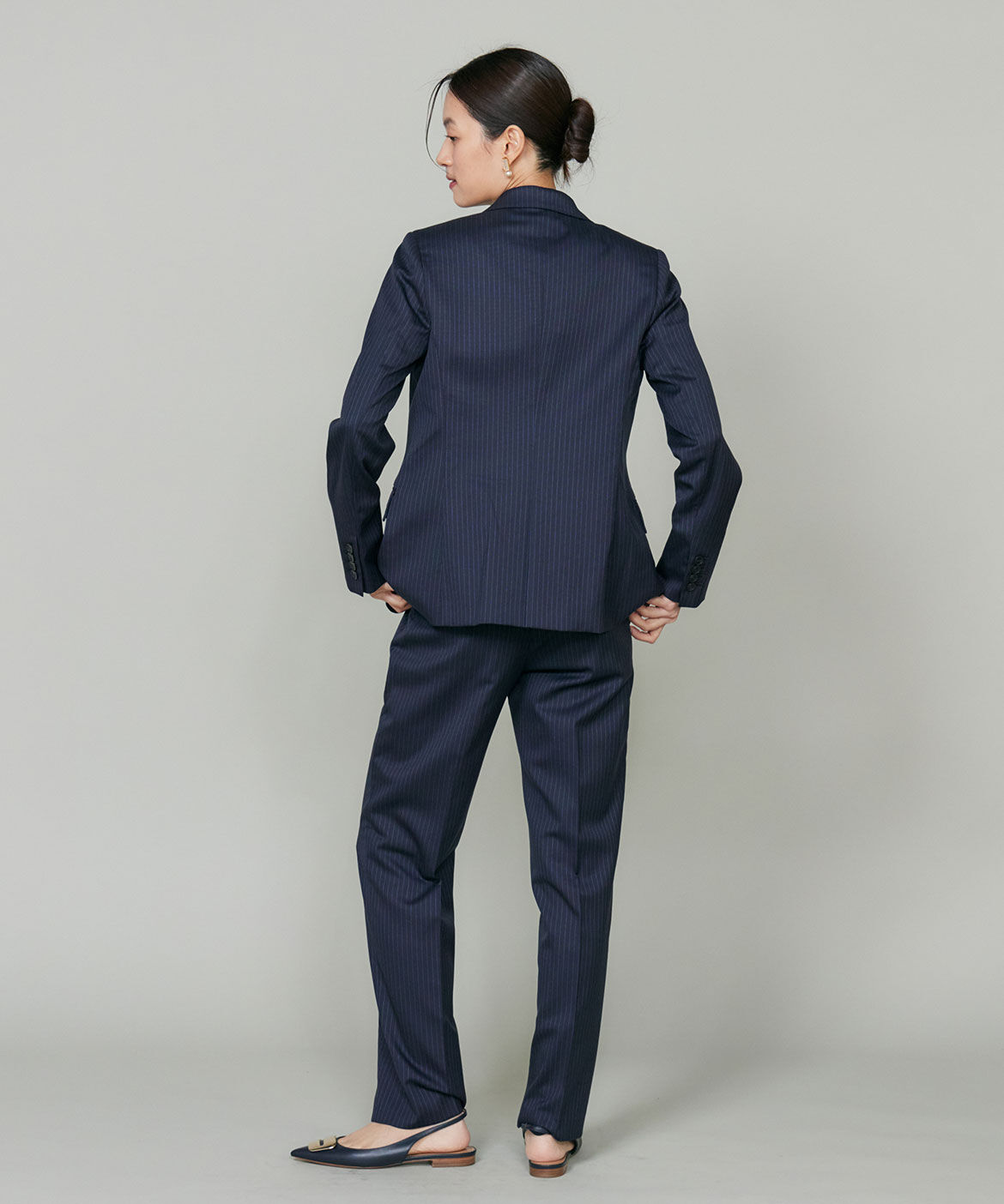 INED「シルクウールストライプセンタープレスパンツ」|その他|