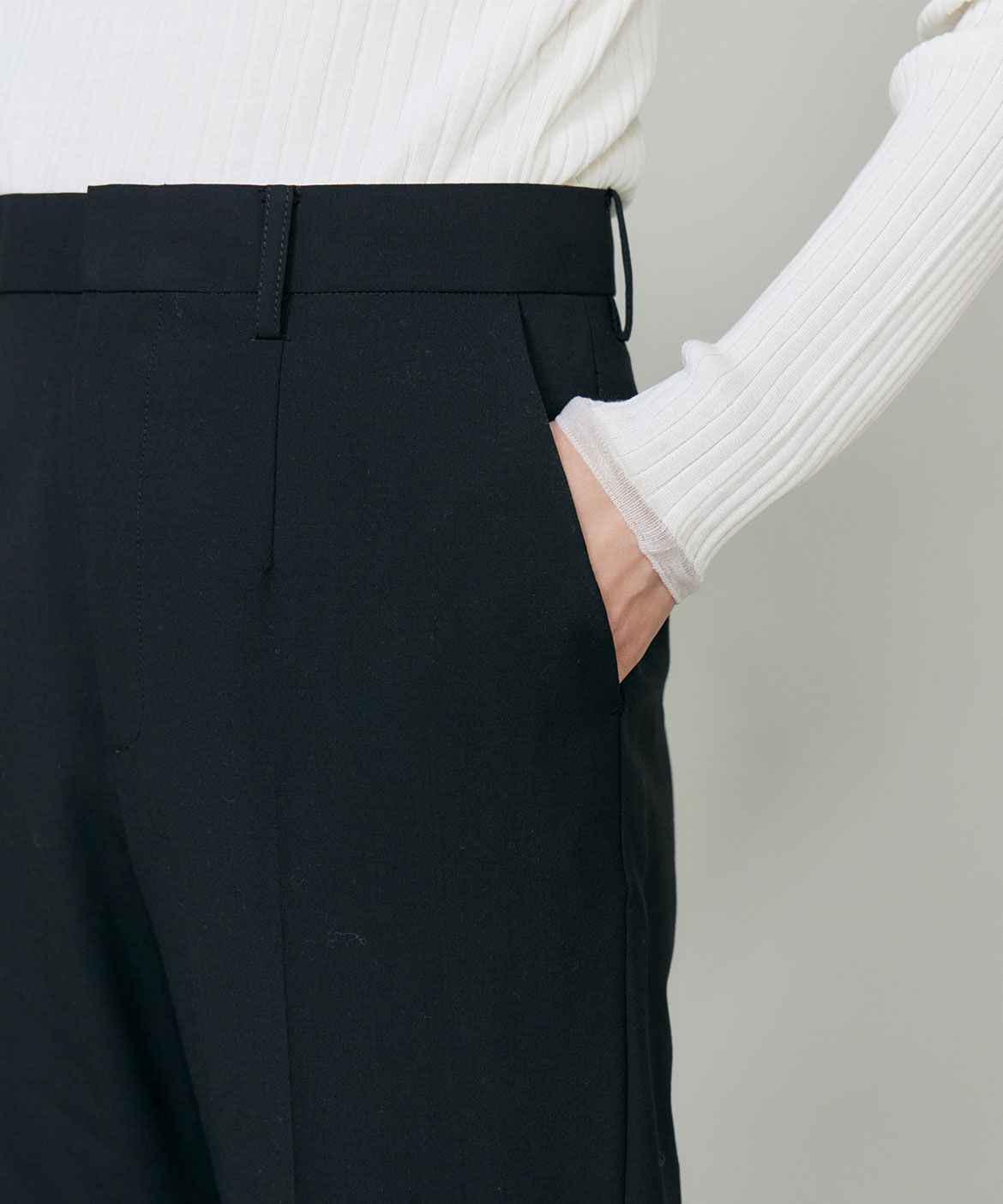 INED「《大きいサイズ》オゾン防縮加工センタープレスパンツ」|その他|