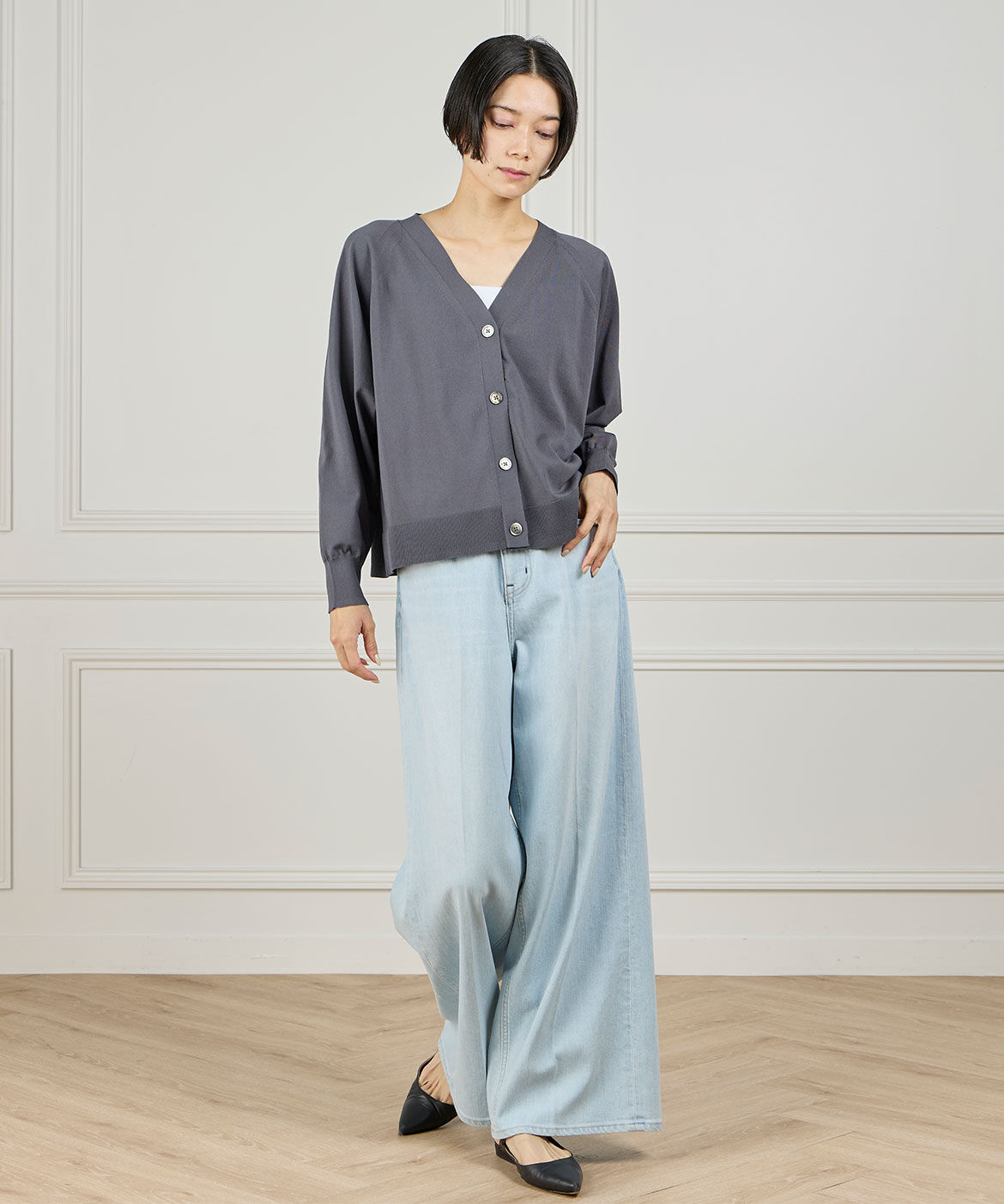 INED「Vネックカーディガン」|カーディガン|