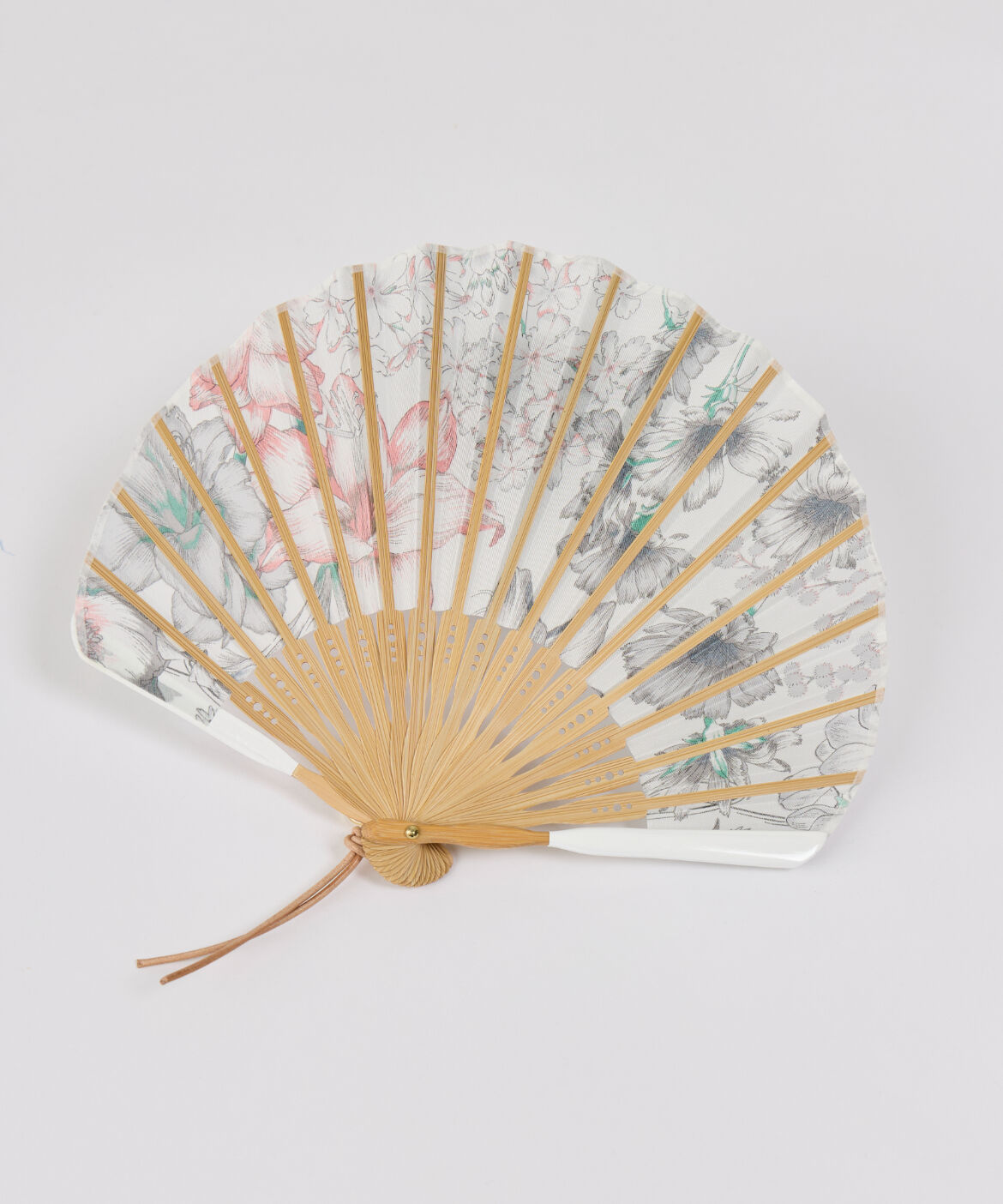 FAVORITE SUKINAMONO「スカーフ柄シルク扇子 スプリングスプリング《manipuri》」|その他|