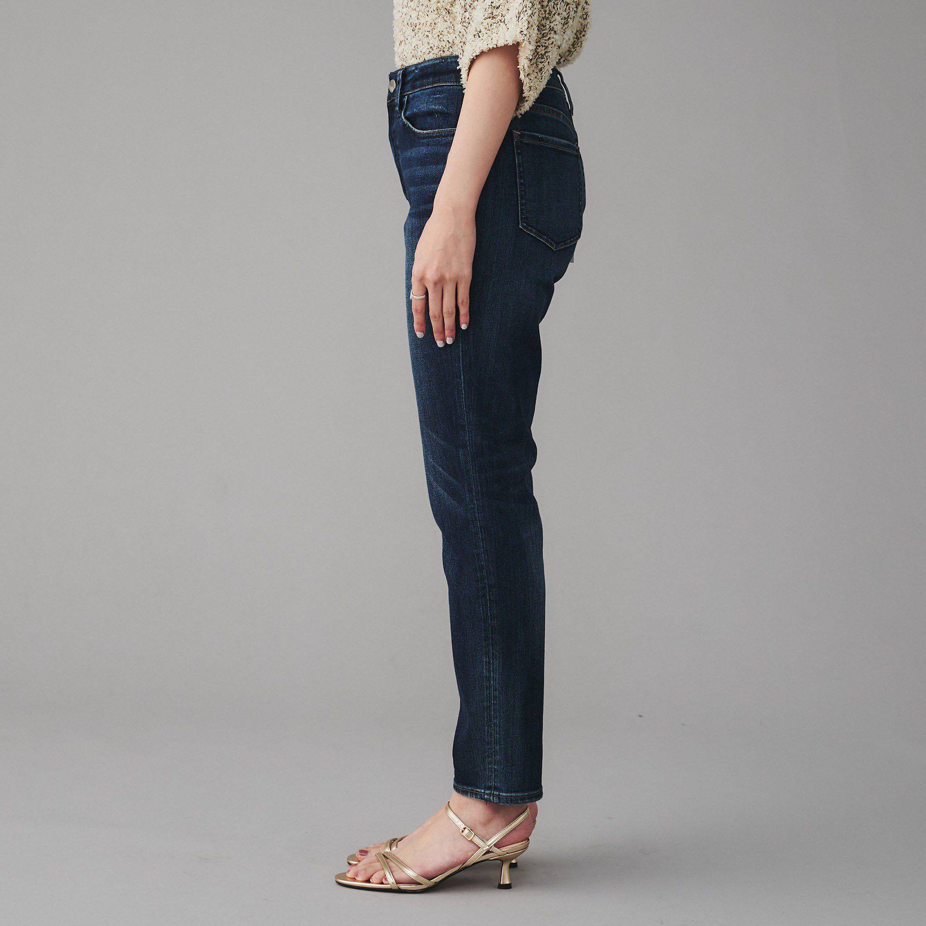 UNTITLED「【Healthy DENIM&times;UNTITLED】別注 R Mrytle（リマートル）テーパードデニム」|デニム|