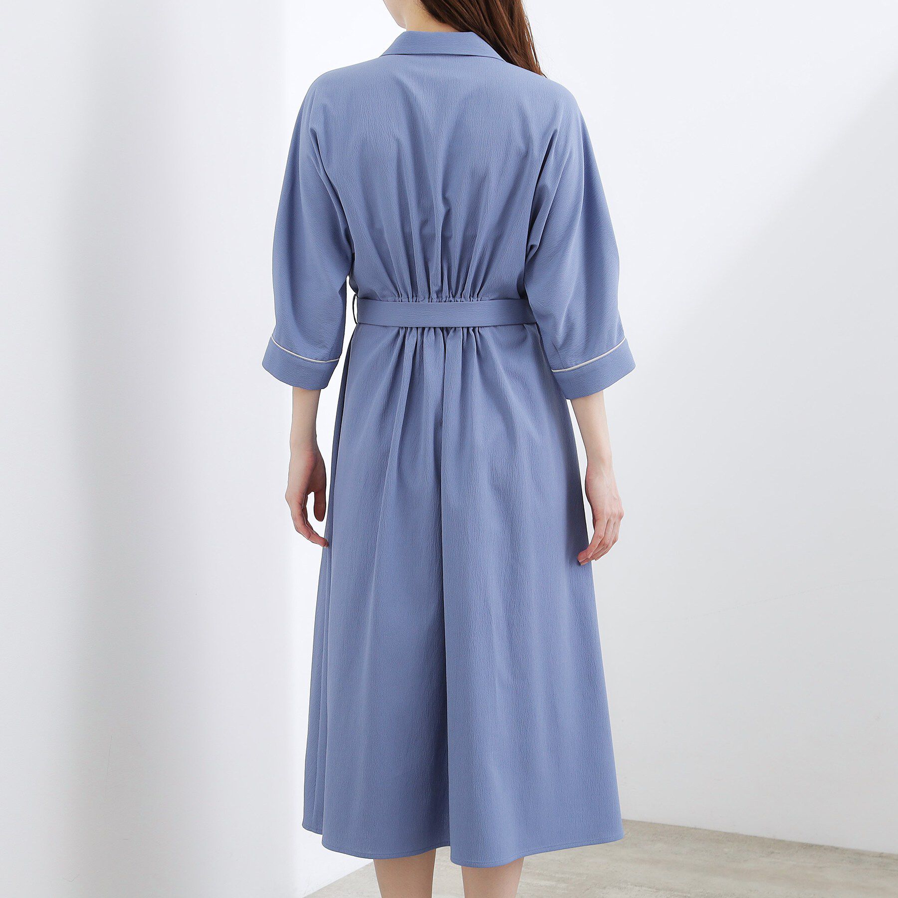 grove「【貴島明日香さん着用・美シルエット】ウエストタック配色ワンピース」|ワンピース|