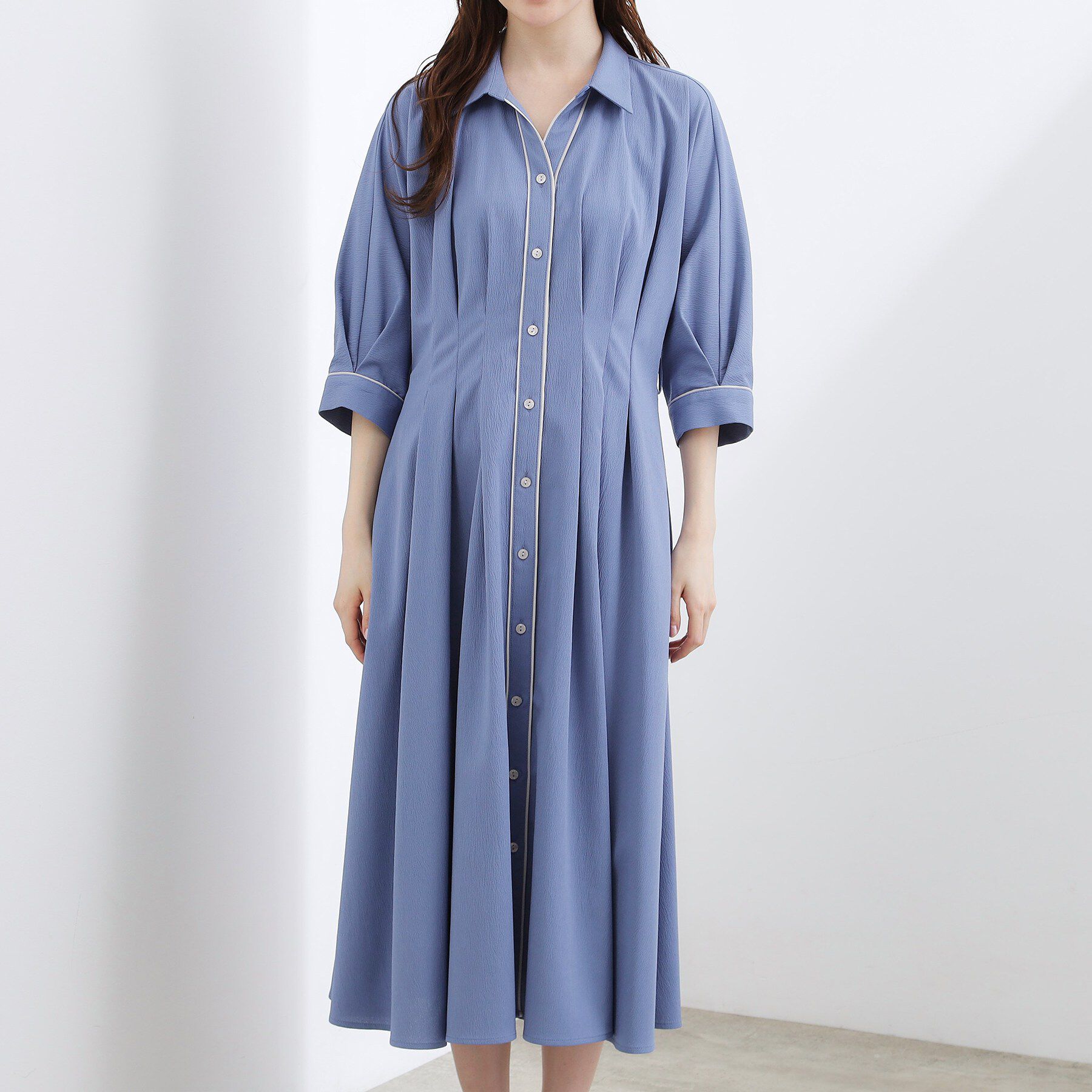 grove「【貴島明日香さん着用・美シルエット】ウエストタック配色ワンピース」|ワンピース|