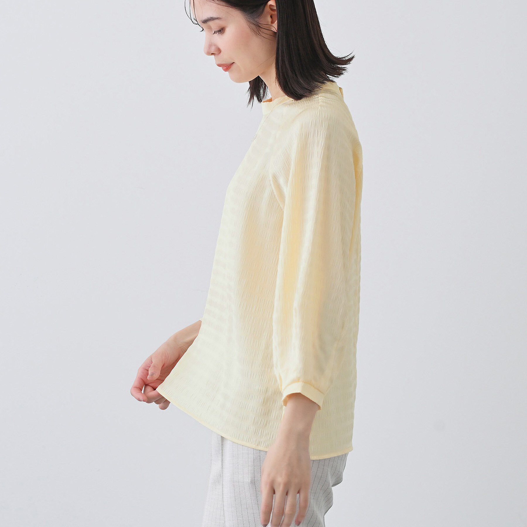 INDIVI「【洗える】シャーリング風ラグランスリーブブラウス」|シャツ・ブラウス|