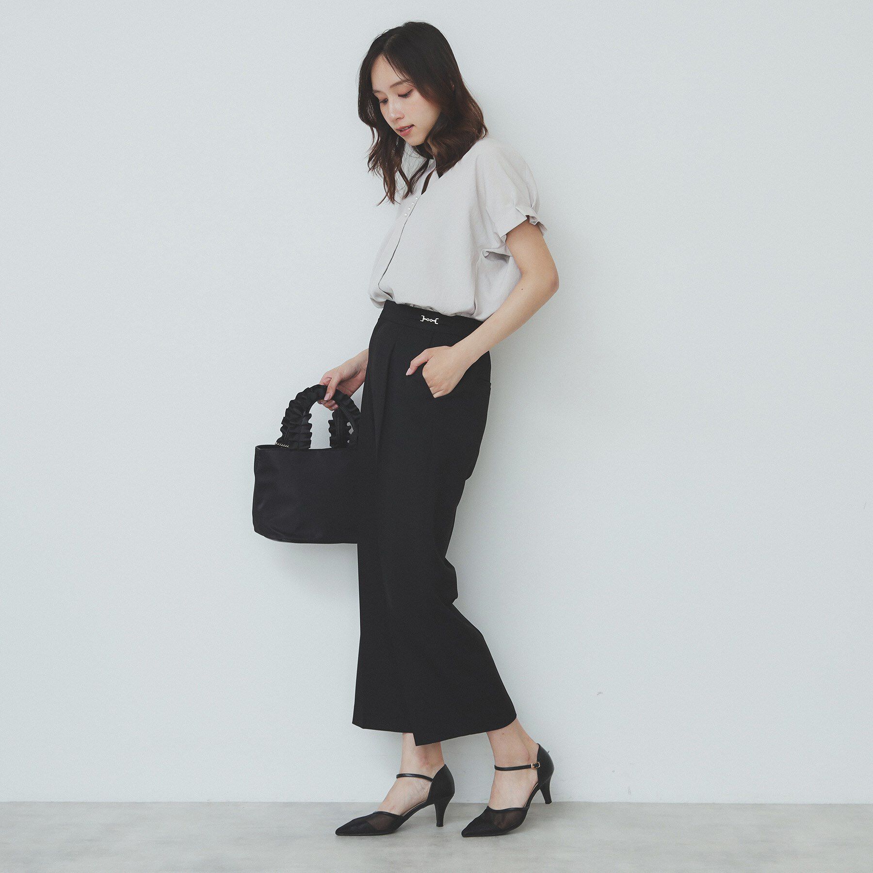 index「《7色展開/XS-LLサイズ》タックスリーブスキッパーブラウス【洗濯機洗い可/吸水速乾/抗ピル/防シ」|シャツ・ブラウス|