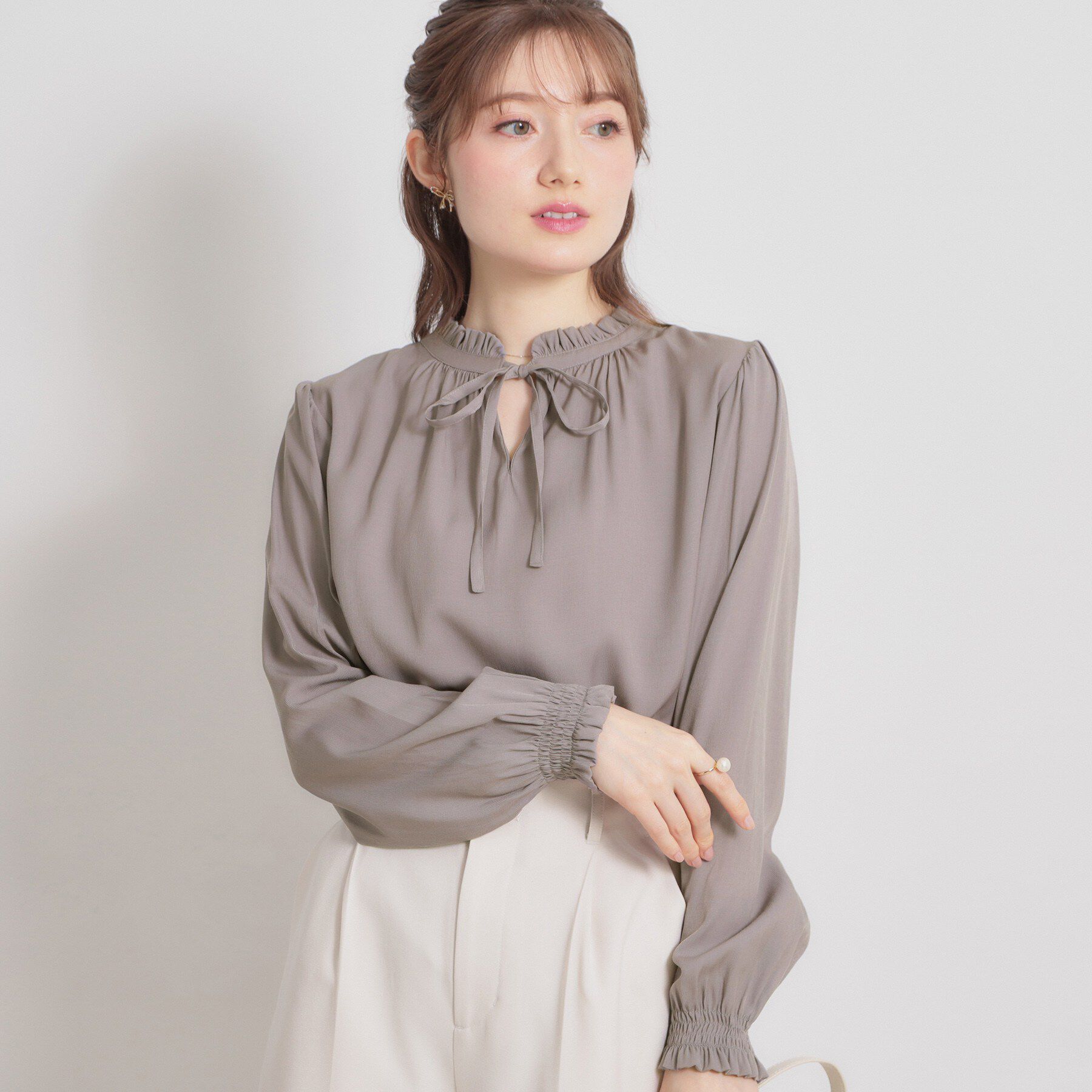 Couture broach「【前後2WAY・洗える】RTピケ リボン ブラウス」|シャツ・ブラウス|