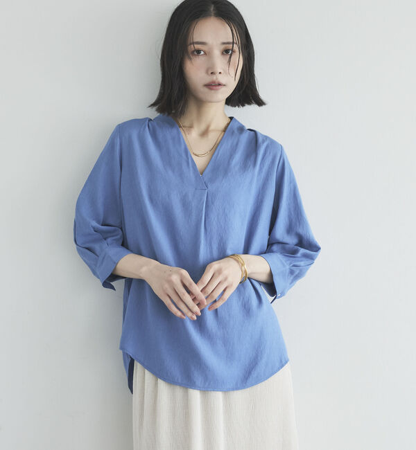Doux archives「ウォッシャブルリネンライクⅤ開きタックブラウス」|シャツ・ブラウス|