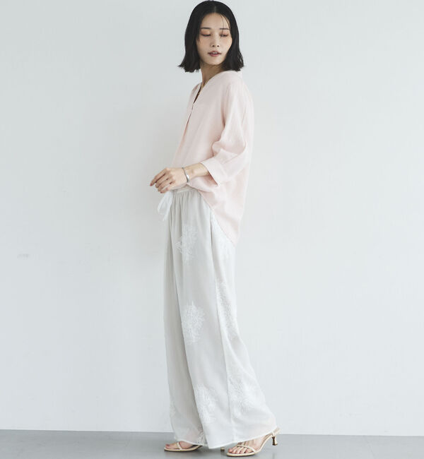 Doux archives「ウォッシャブルリネンライクⅤ開きタックブラウス」|シャツ・ブラウス|