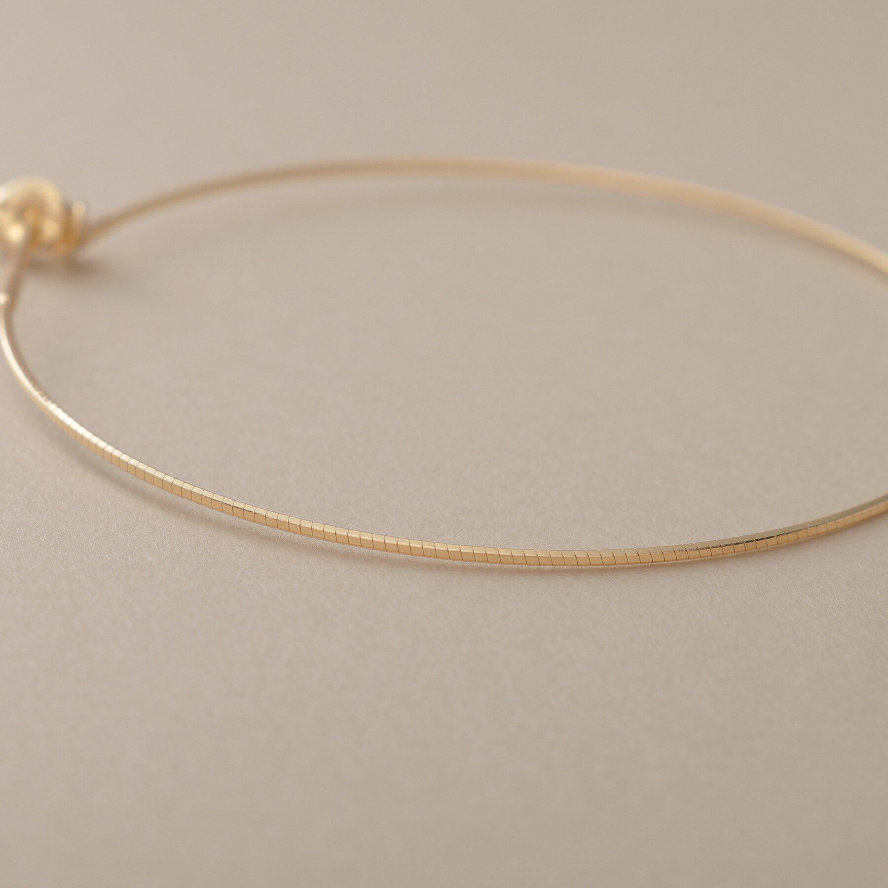 COCOSHNIK「K18オメガチェーン フープピアス大」|ピアス|