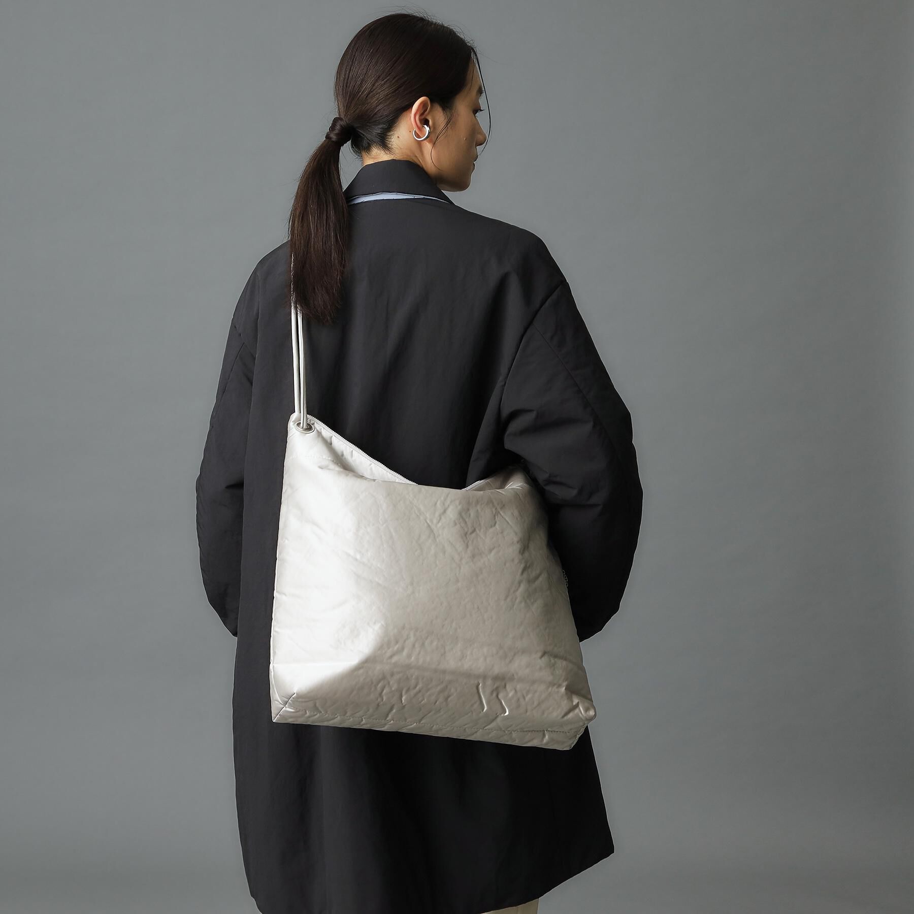 HIROKO HAYASHI「ENORME（エノルメ）ショルダーバッグ」|ショルダー・メッセンジャー|