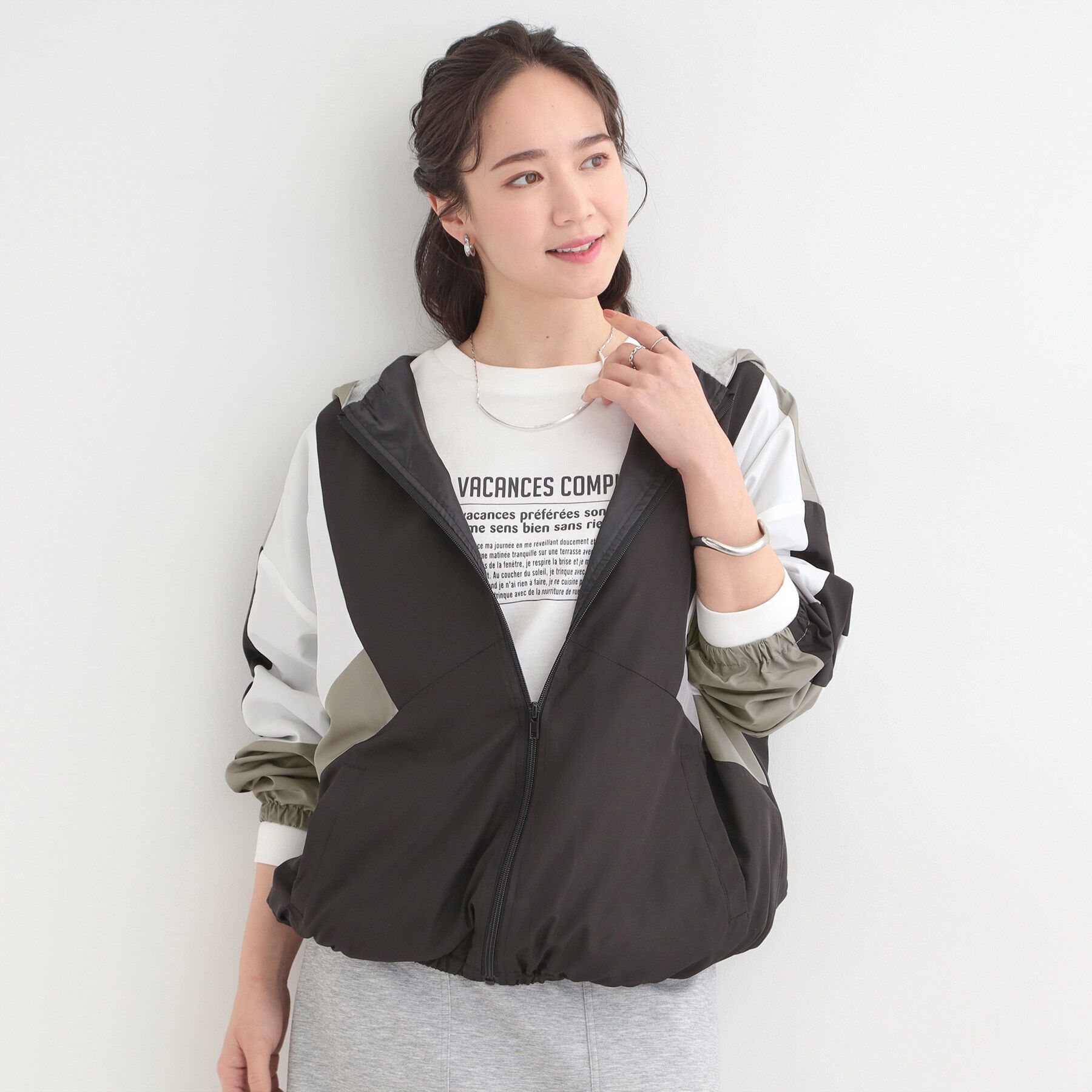 SHOO･LA･RUE「【S-LL】大人スポーティ　配色フードブルゾン」|ブルゾン・スタジャン|