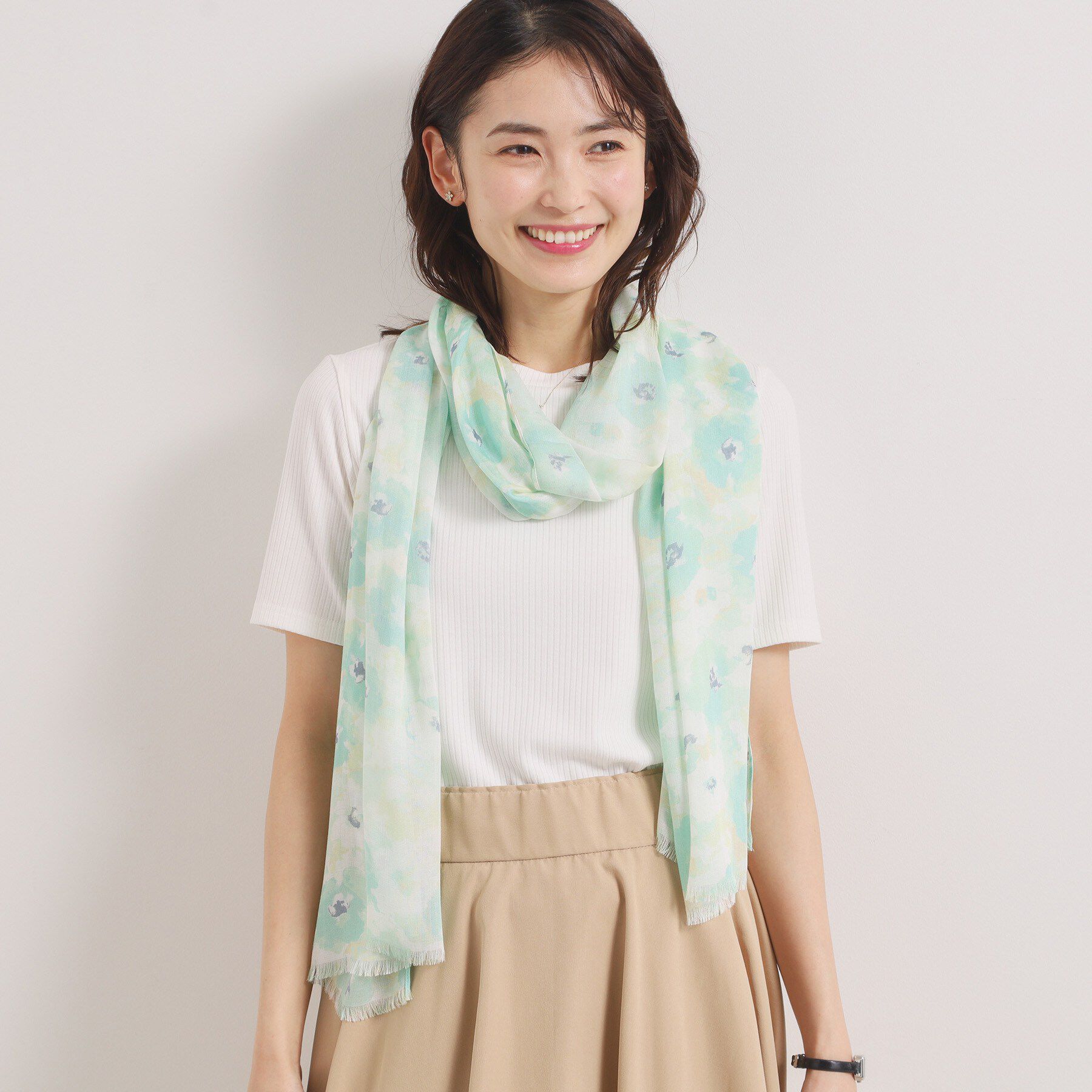 ITS&rsquo;DEMO「【UV／接触冷感】水彩花柄ぼかしストール」|ストール|
