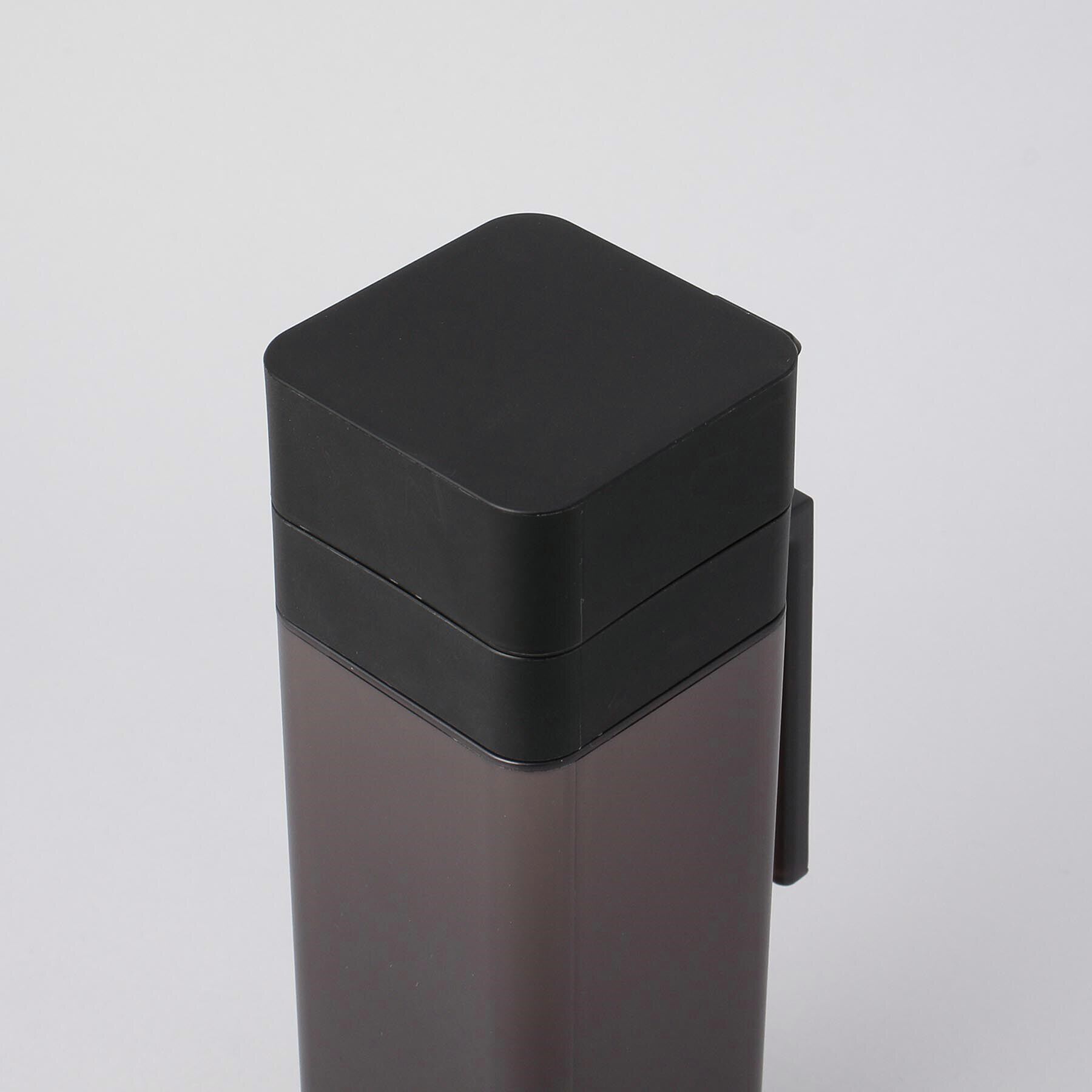 212 KITCHEN STORE「蓋付き調味料ボトル BK 山崎実業 ＜tower タワー＞」|食器・キッチングッズ|