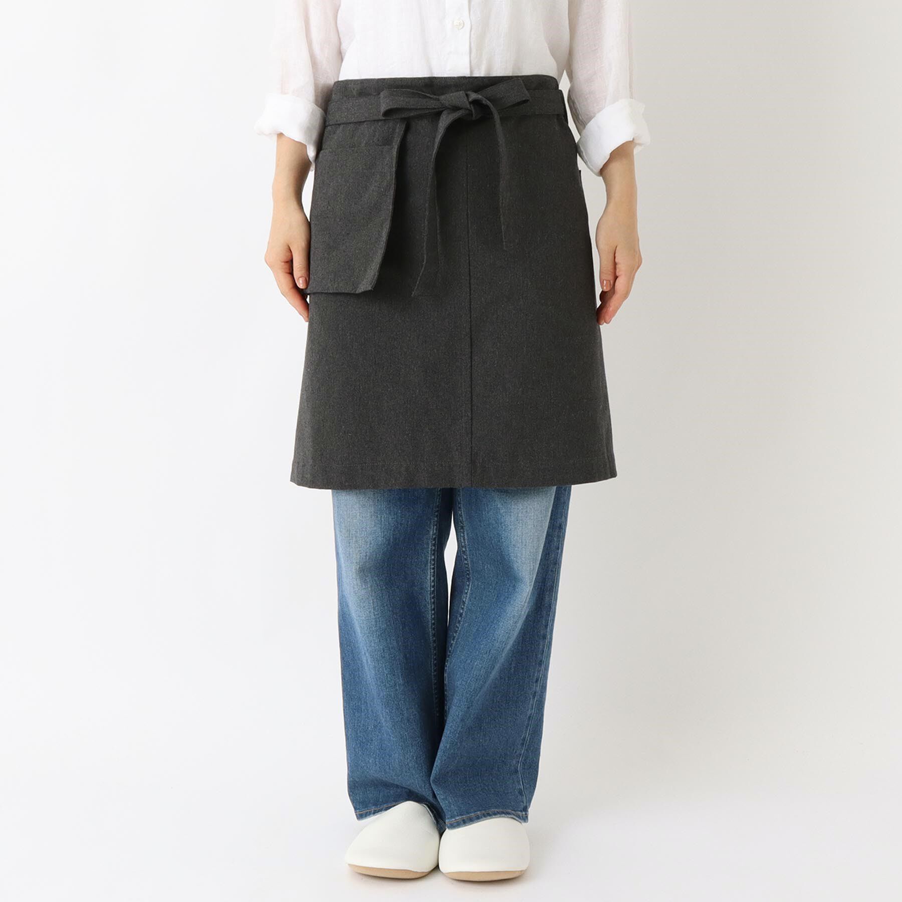 212 KITCHEN STORE「ギャルソンエプロン リサイクルコットン チャコール」|食器・キッチングッズ|