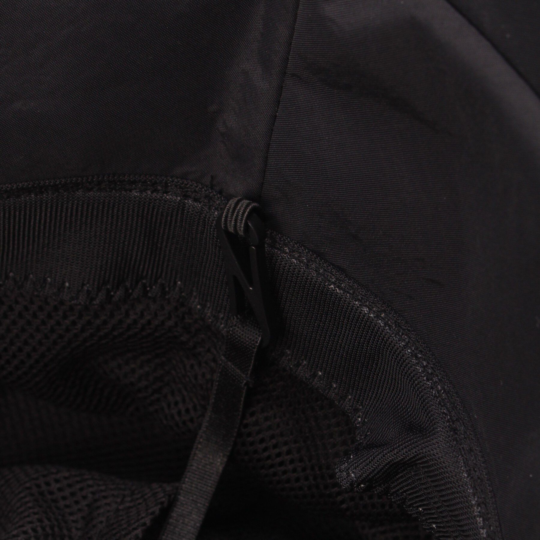 212 KITCHEN STORE「メッシュポケット付ナイロンブリムハット BK」|ハット|