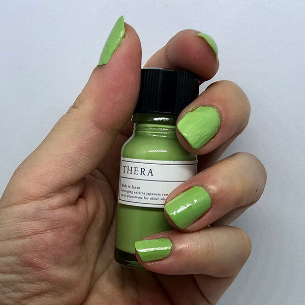  「THERA マニュアンドペディ キュアエマルジョン 万葉集色あおやぎ 本体/」|ネイルカラー|