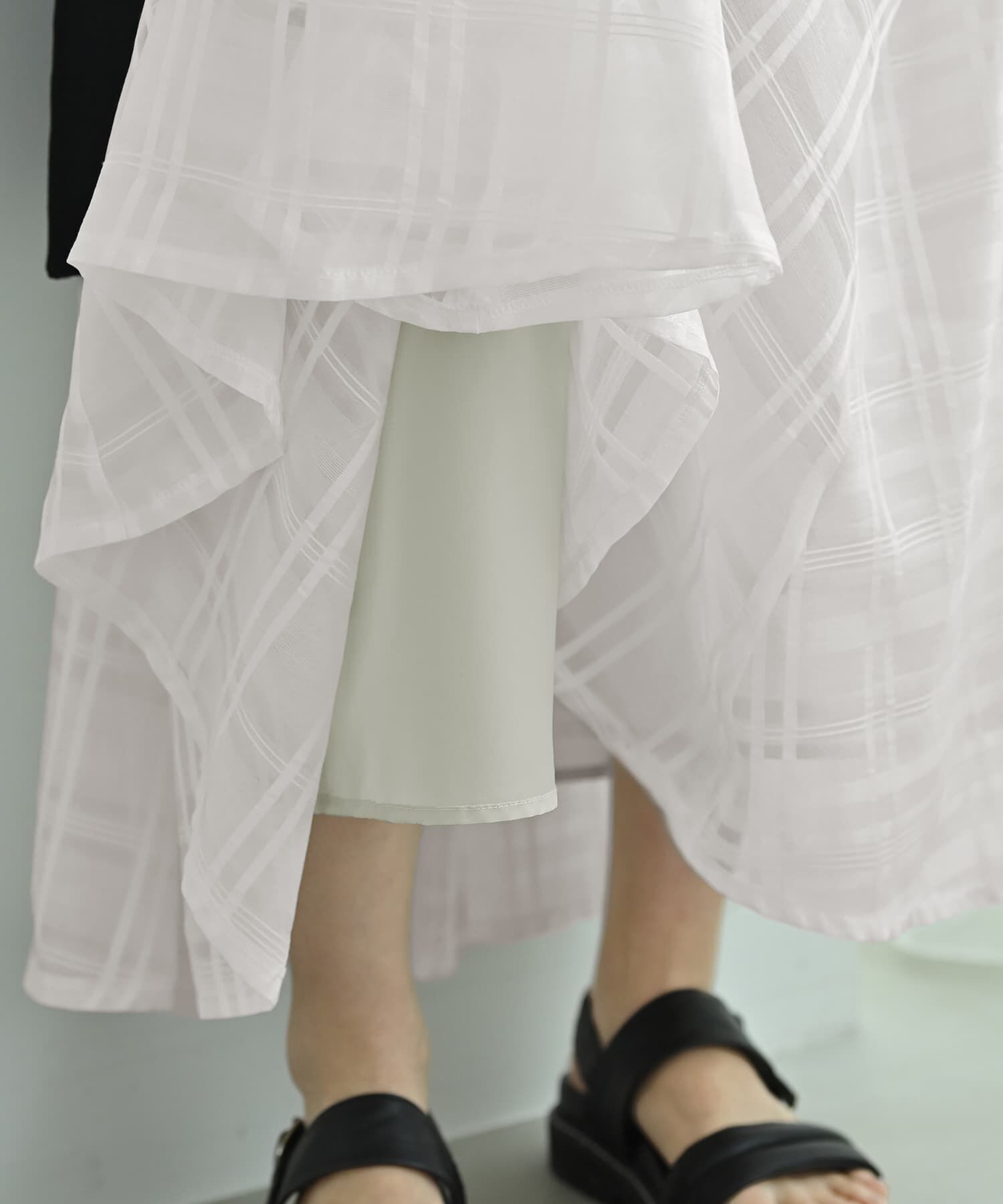 STYLE DELI「【Kana Oyama&times;BLK001】シアーチェックスカート／DELI size」|スカート|