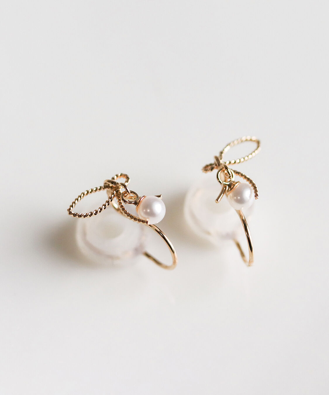  「パール リボン イヤリング | K10YG」|イヤリング|