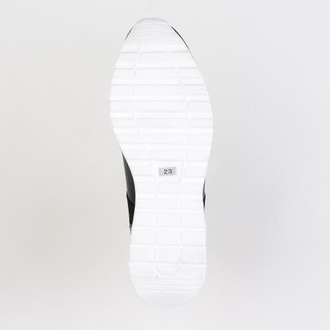 銀座かねまつ「UE260146MET4CBBLKETN 【本革】【防水】アクアベルヒールアップスニーカー」|スニーカー|