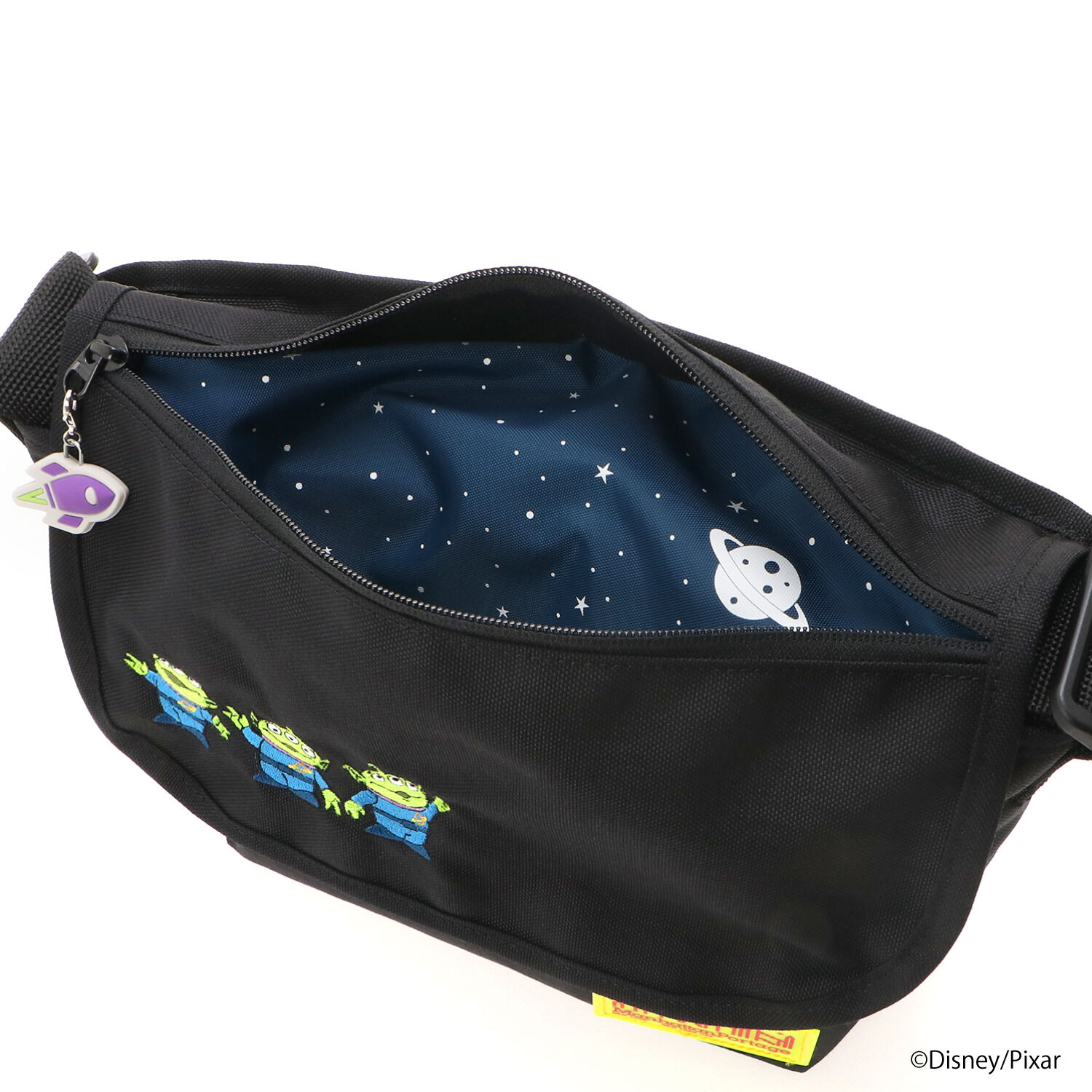 Manhattan Portage「Nylon Messenger Bag (SM) FZP MGNT / TOY STORY ALIENS」|ショルダー・メッセンジャー|
