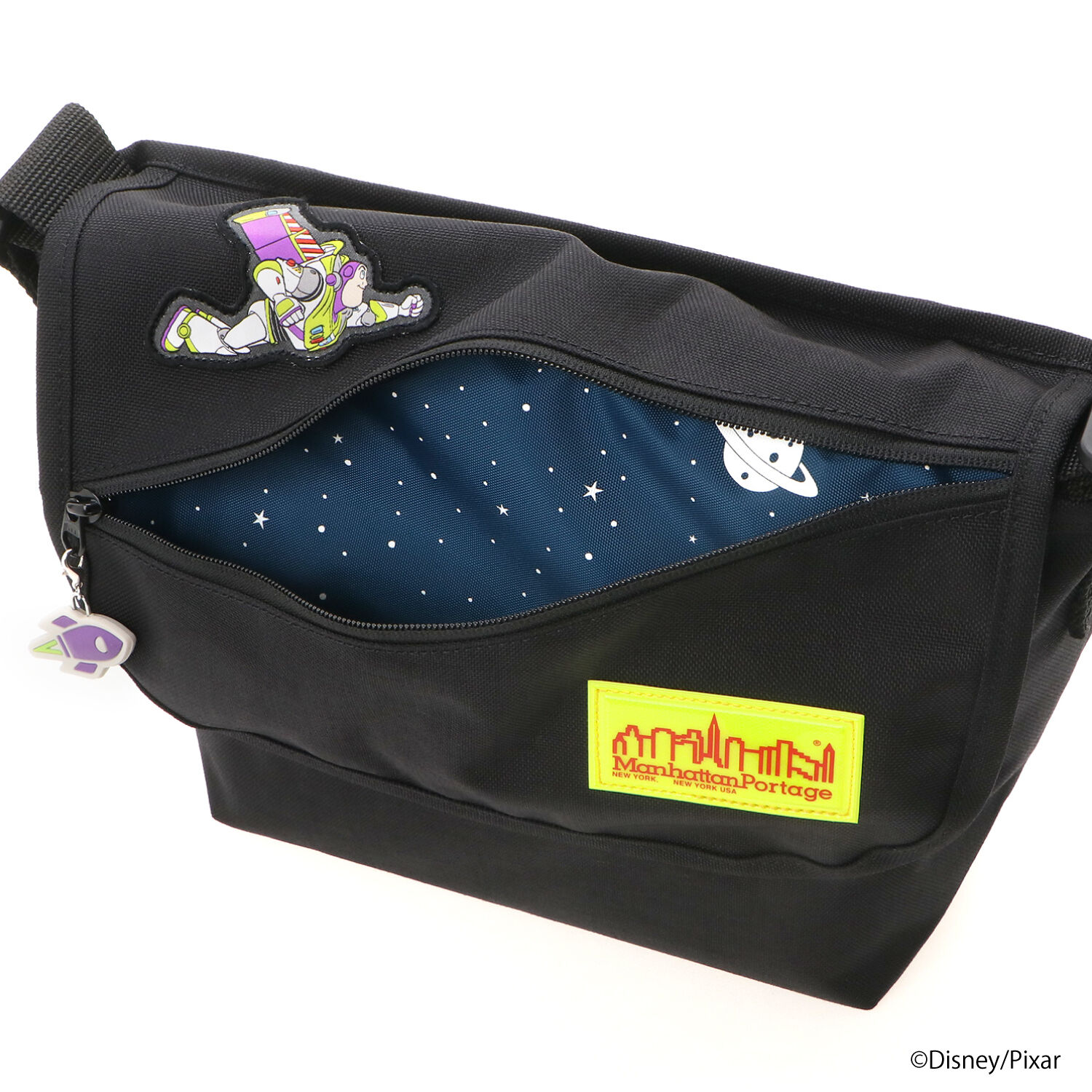 Manhattan Portage「Nylon Messenger Bag (SM) FZP MGNT / TOY STORY BUZZ LIGHTYEAR」|ショルダー・メッセンジャー|