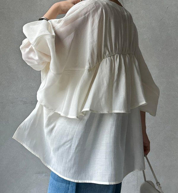  「【WEB限定】バックギャザーフリルブルゾン」|ブルゾン・スタジャン|オフホワイト