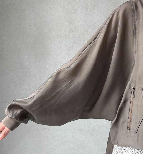  「【WEB限定】バックギャザーフリルブルゾン」|ブルゾン・スタジャン|