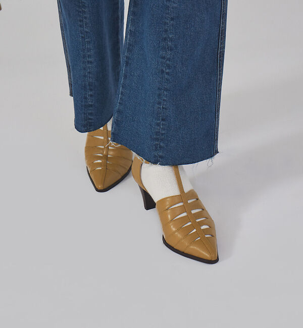 AU BANNISTER「グルカ パンプス」|パンプス|