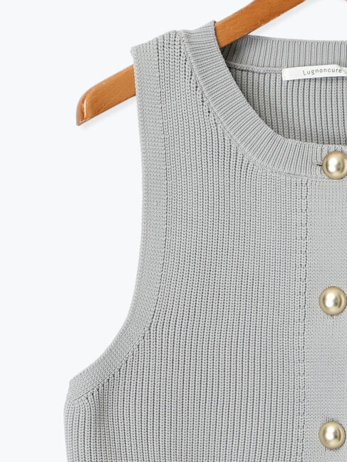 Lugnoncure「金ボタン無撚糸ニットベスト」|ニット・セーター|