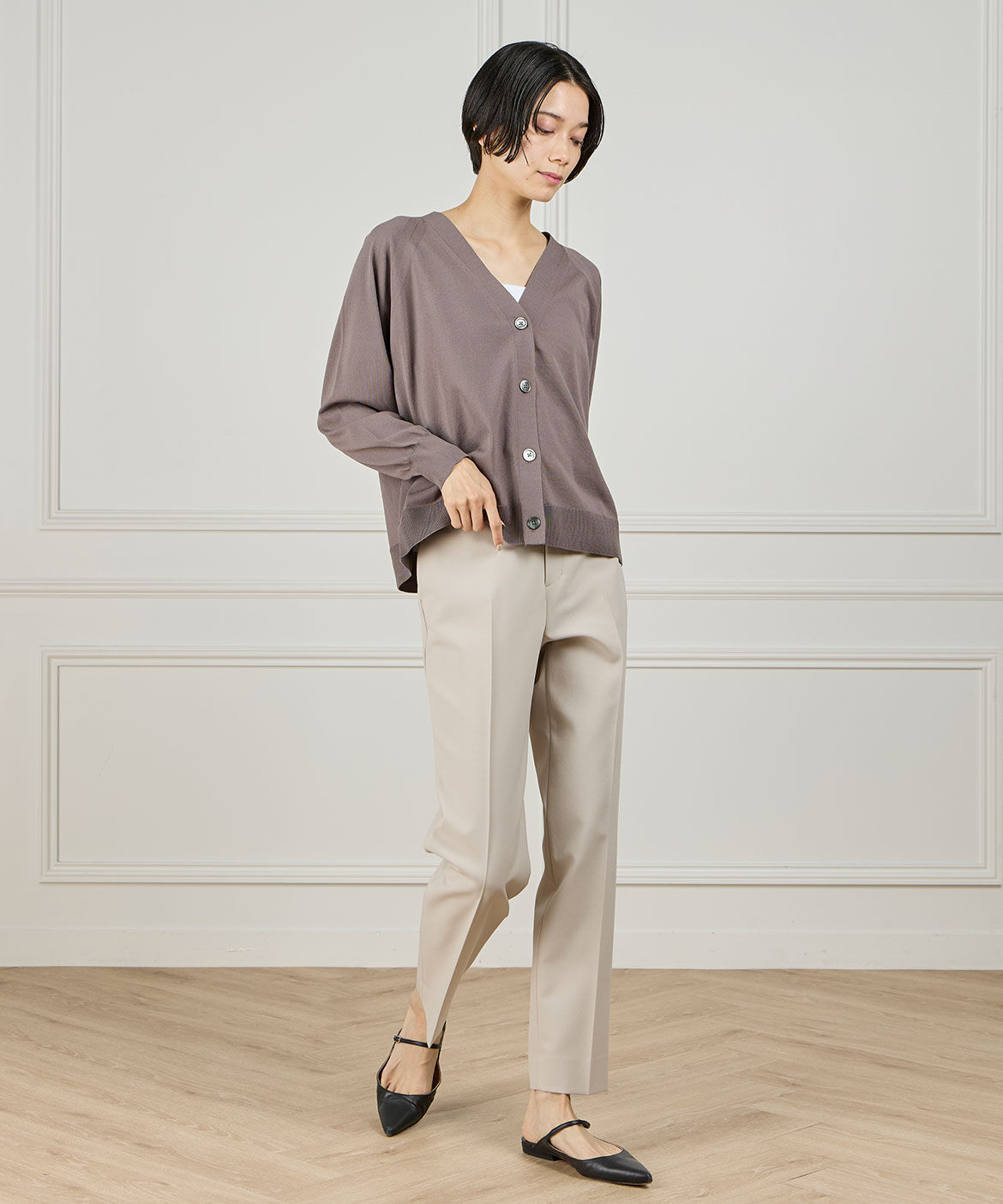 INED「《大きいサイズ》 Vネックカーディガン」|カーディガン|