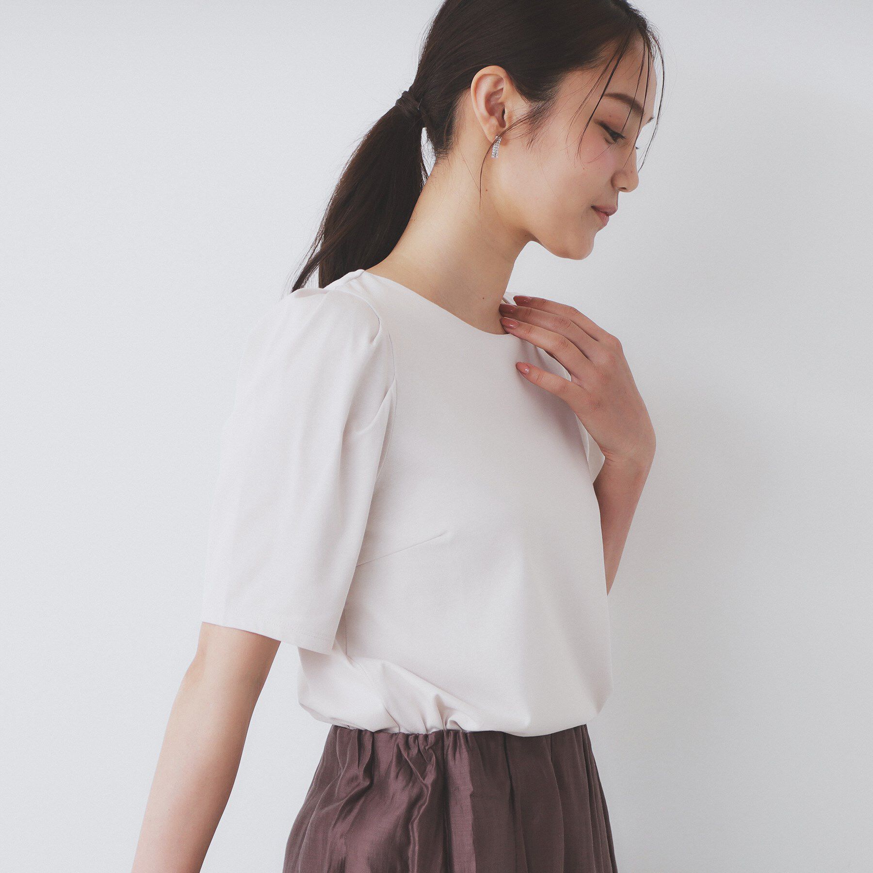 index「《7色展開/XS-LLサイズ》多機能タックスリーブトップス【汗ジミ防止/吸水速乾/接触冷感/UVケア」|Tシャツ・カットソー|グレージュ(050)