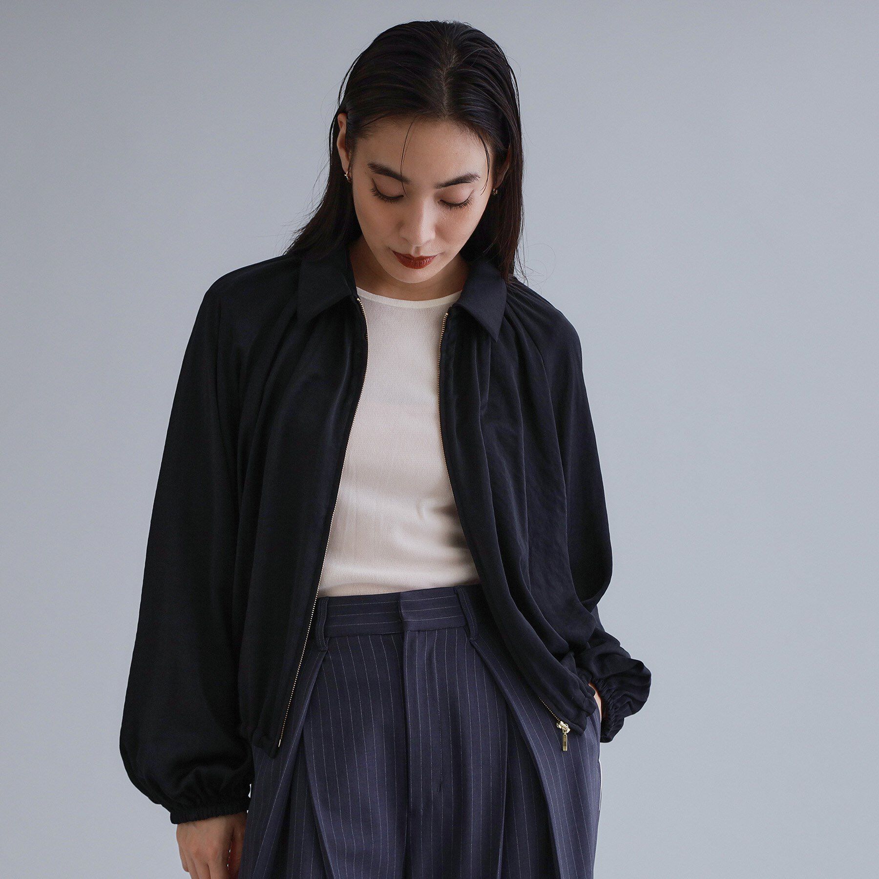 OPAQUE.CLIP「【es】ヴィンテージサテン ボリュームジップブラウス【洗濯機OK】」|シャツ・ブラウス|