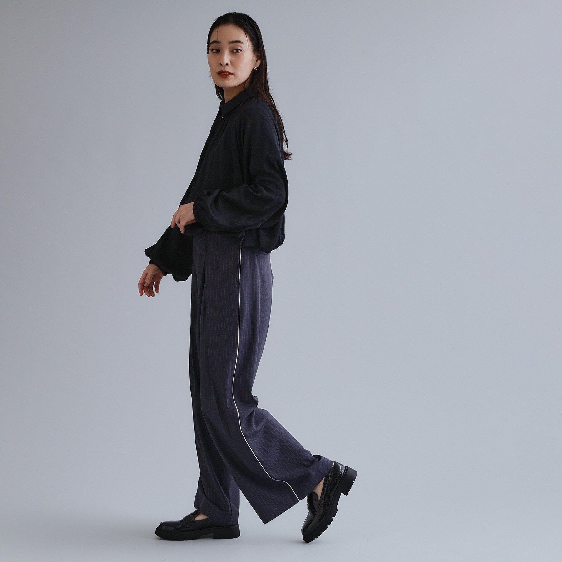 OPAQUE.CLIP「【es】ヴィンテージサテン ボリュームジップブラウス【洗濯機OK】」|シャツ・ブラウス|