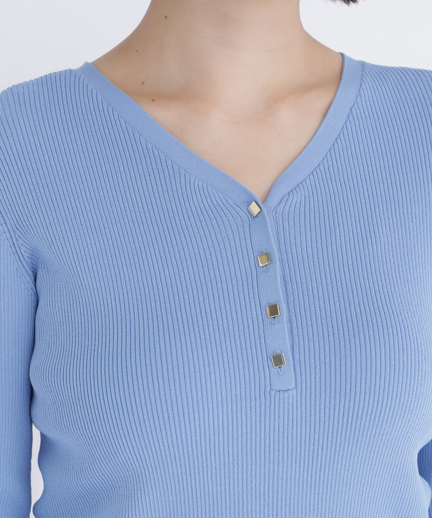  「メタルボタンシアーラインニット」|ニット・セーター|